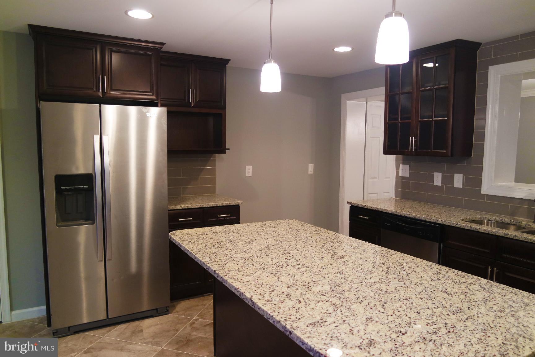 MORELAND GARDENS - Residential