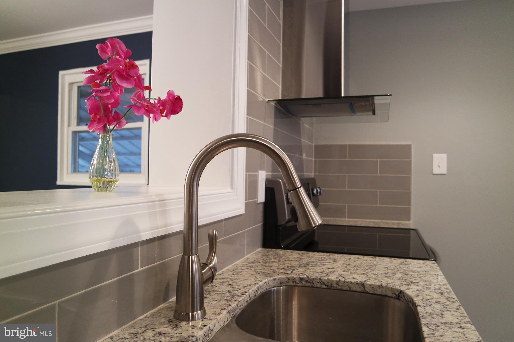 MORELAND GARDENS - Residential