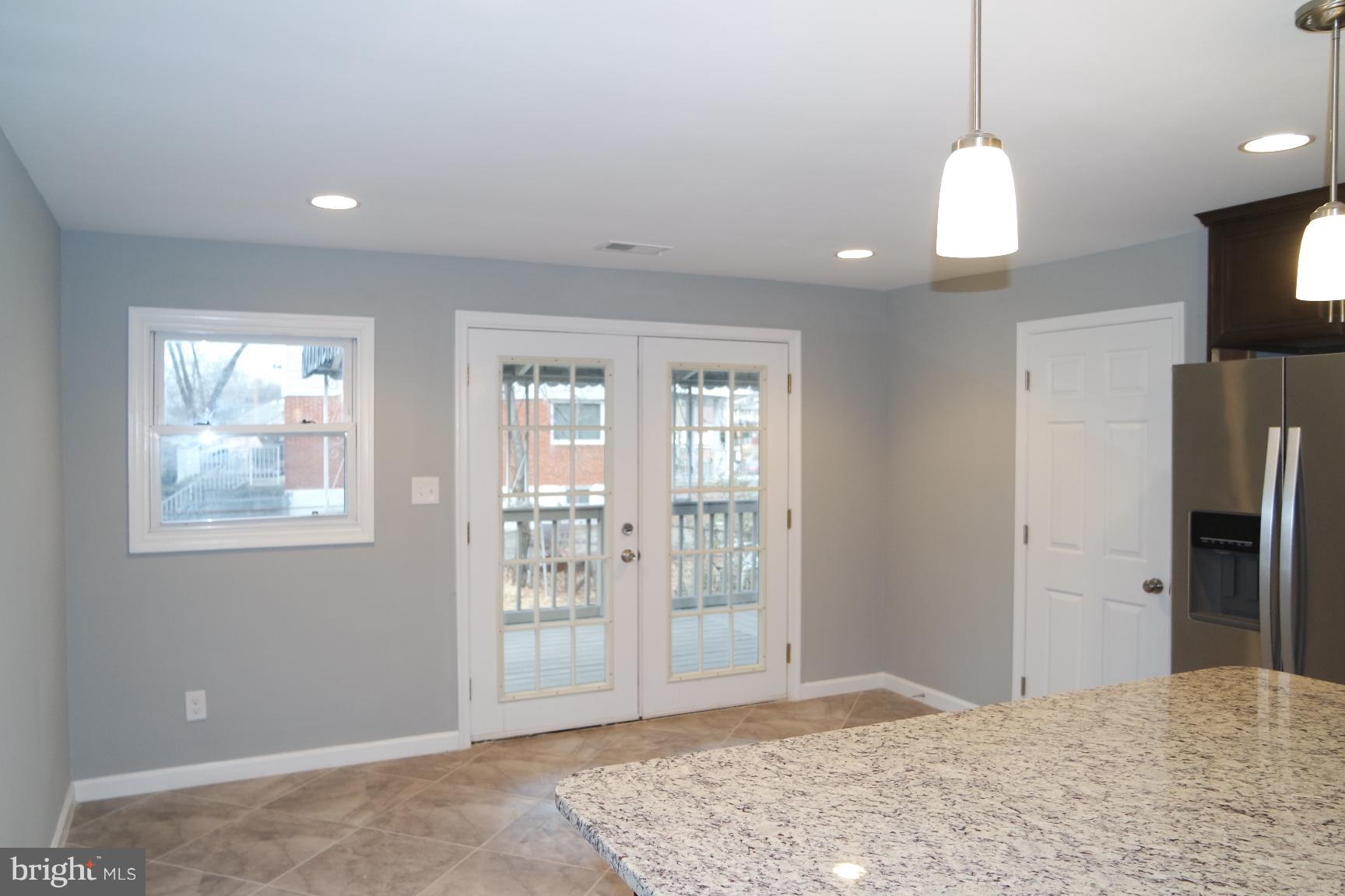 MORELAND GARDENS - Residential