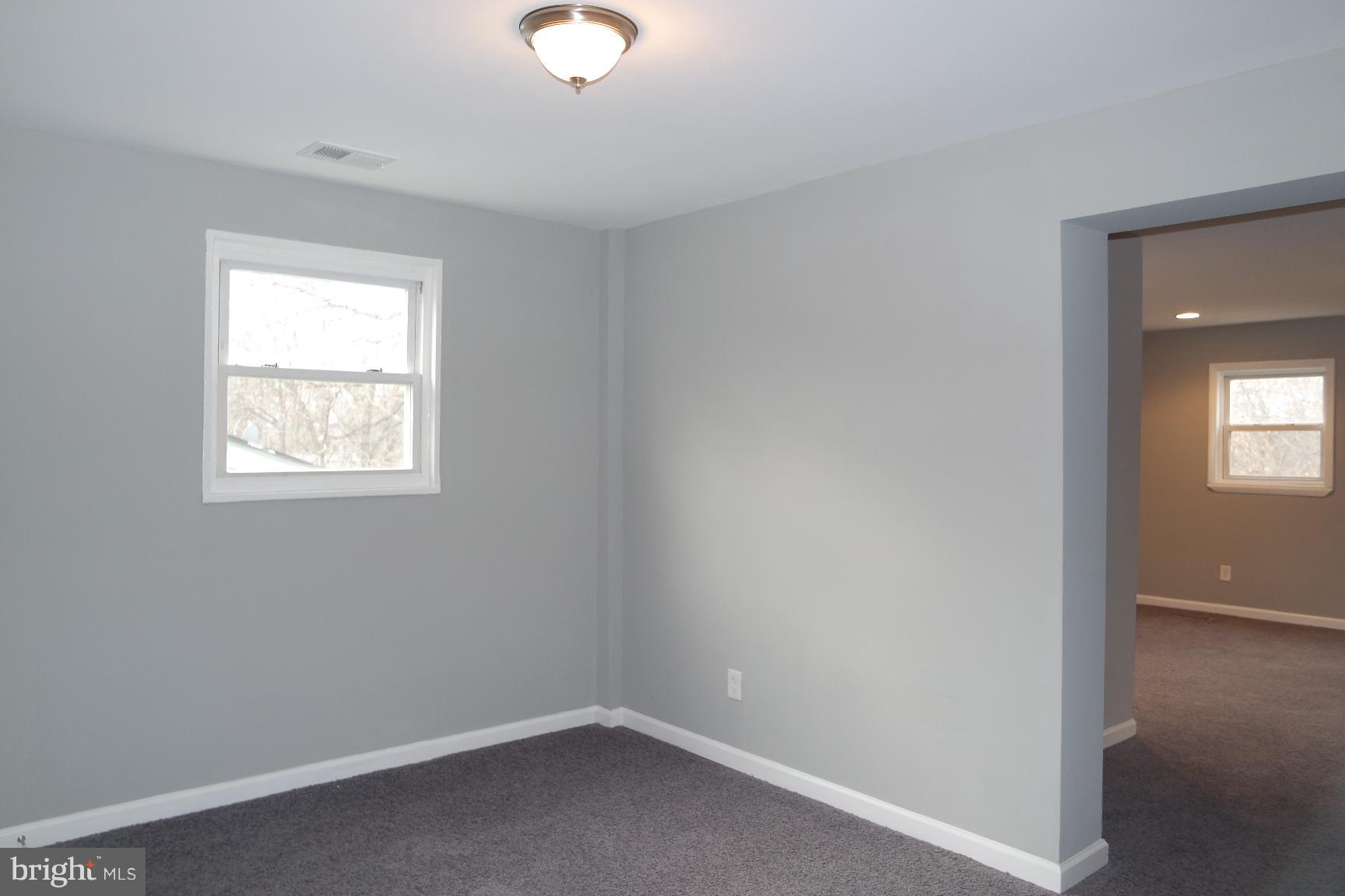 MORELAND GARDENS - Residential