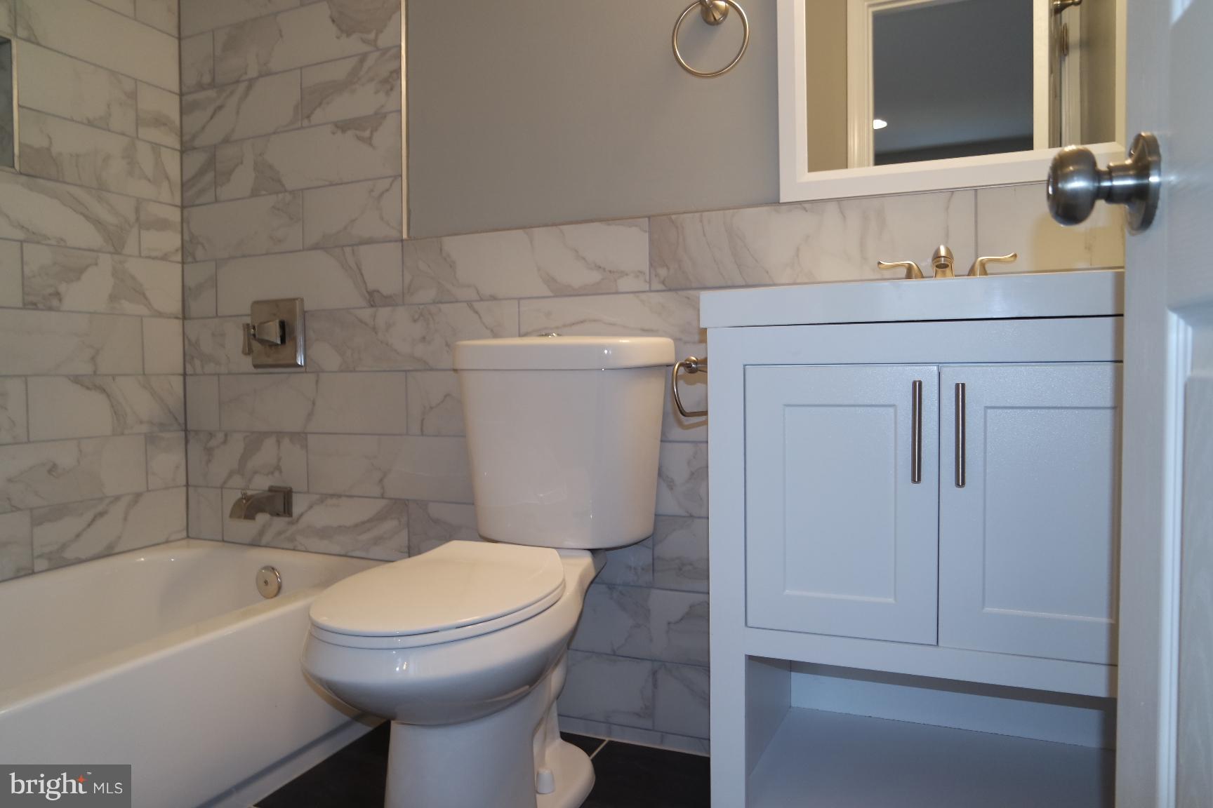 MORELAND GARDENS - Residential