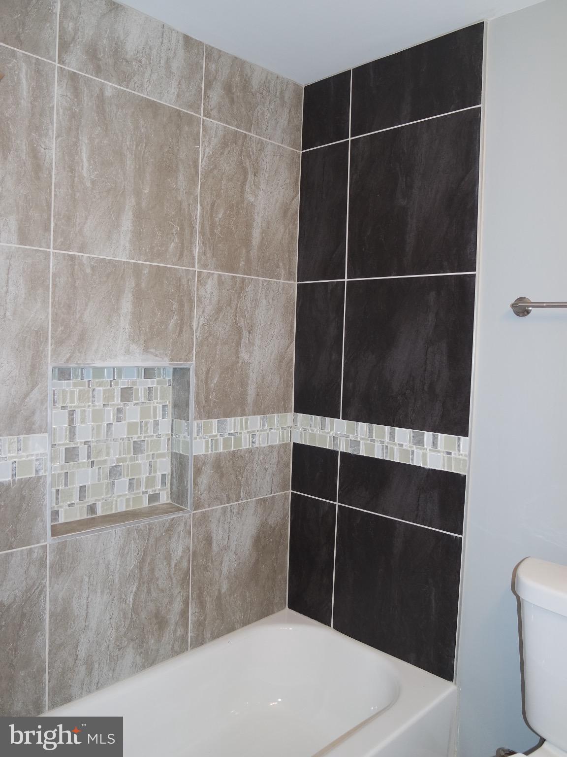 MORELAND GARDENS - Residential