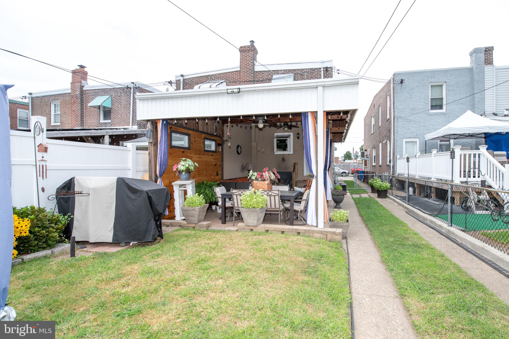 BRIDESBURG - Residential