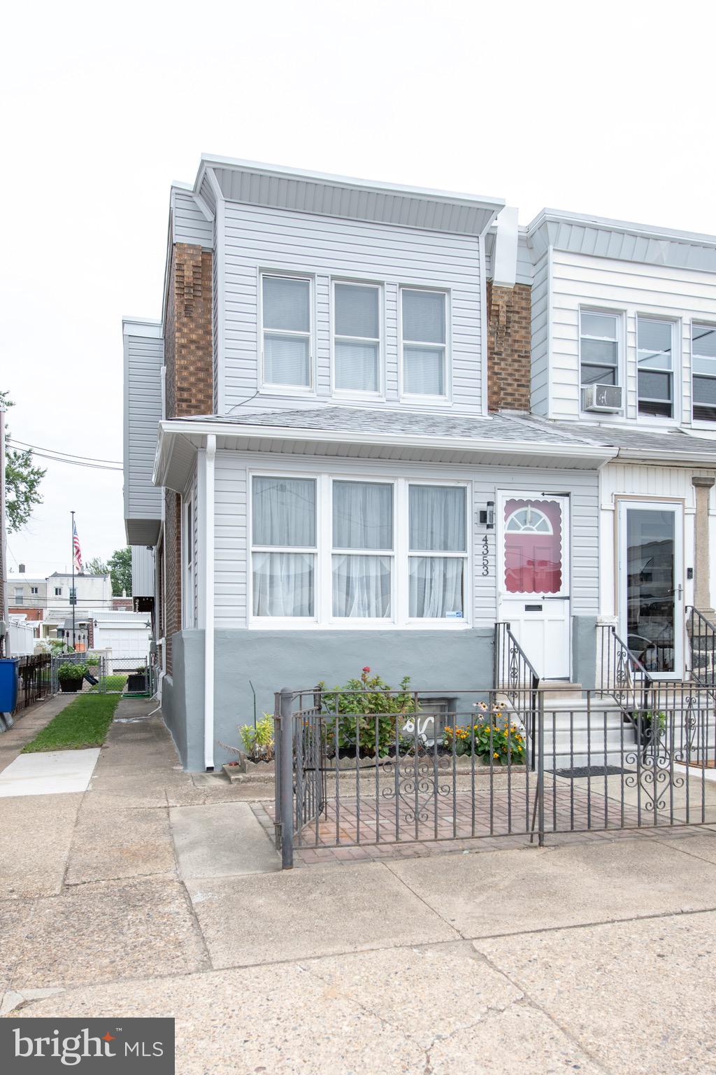 BRIDESBURG - Residential