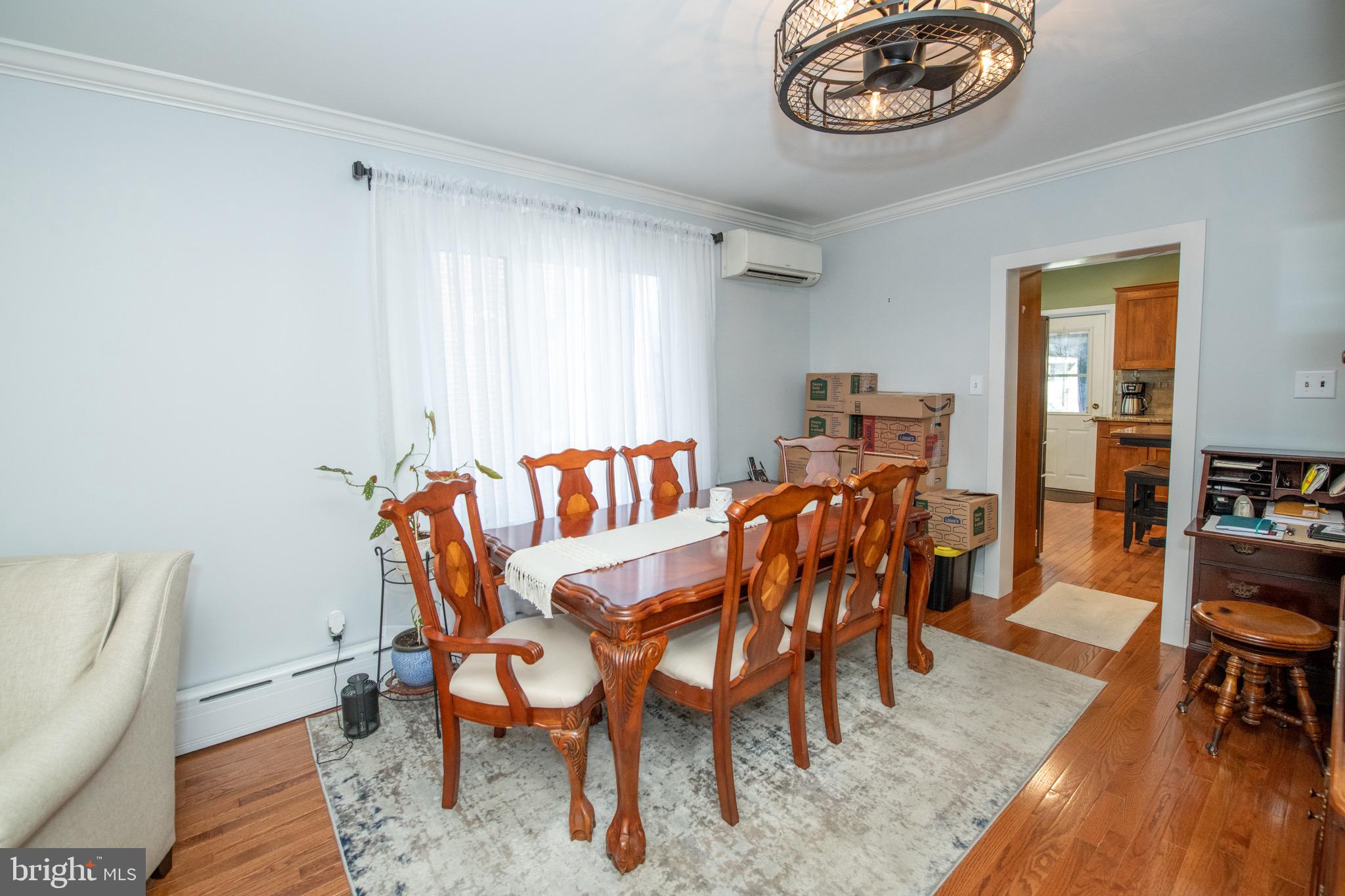 BRIDESBURG - Residential