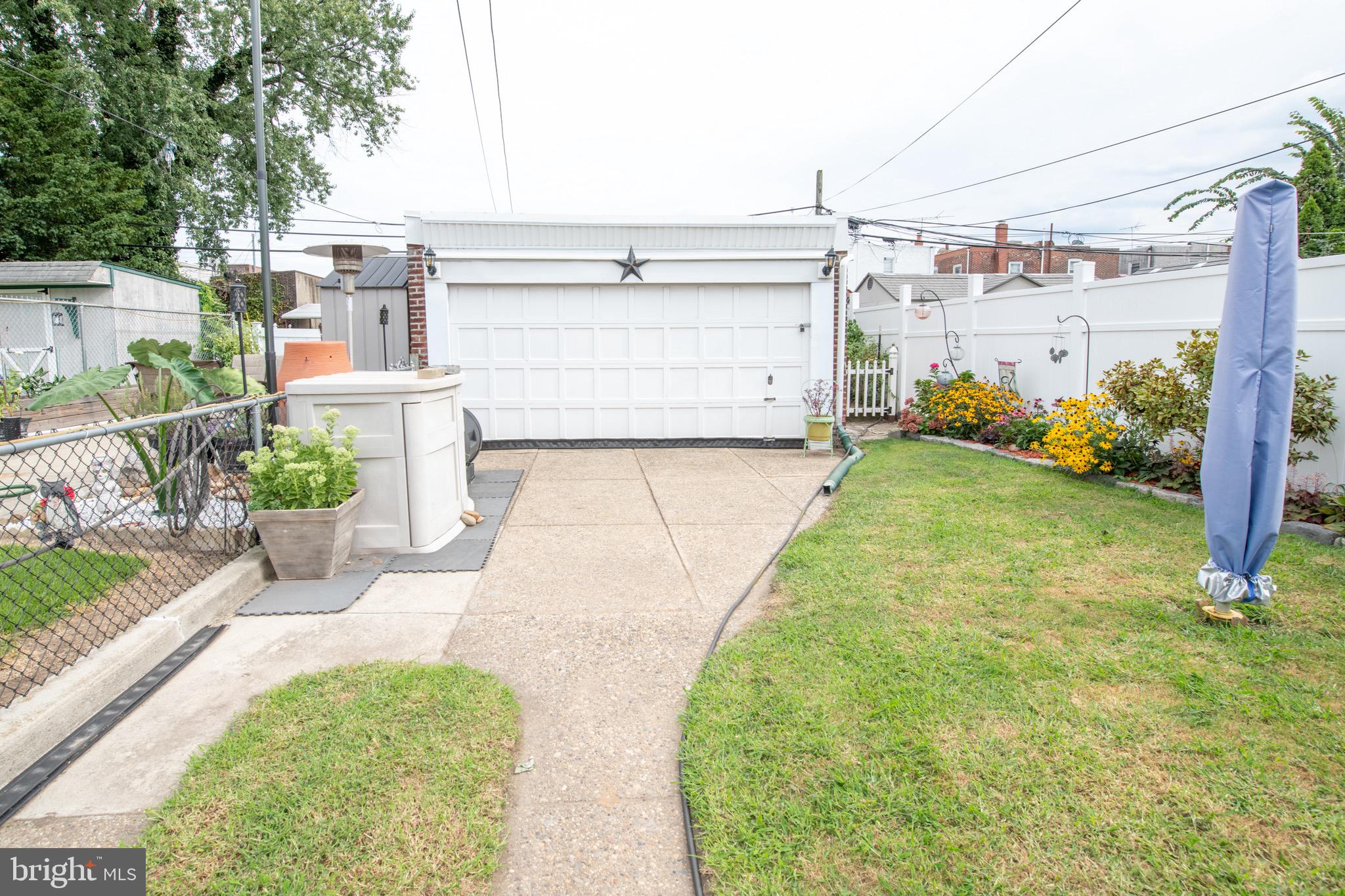BRIDESBURG - Residential