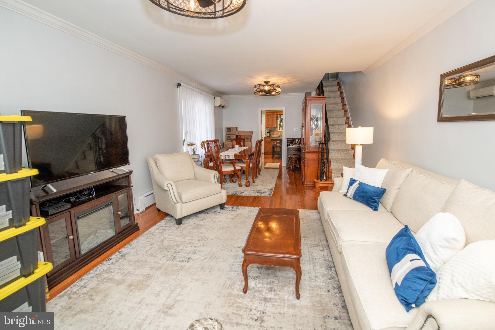 BRIDESBURG - Residential