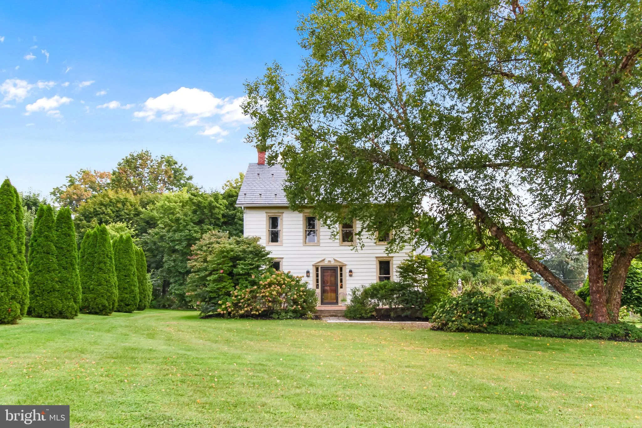 144 Edward Road, York, PA 17403