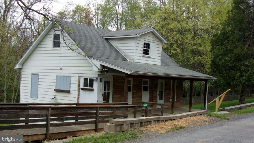 ** MAYS HEAVY STORMS HAD NO EFFECT ON THE HOME --3 BDRMS AND 1 FULL BATH ON 2.39 ACRES IN WESTERNPORT!! NICE FRONT POCH - LG KIT  - LIV RM - DIN RM - LAUNDRY RM - FULL BATH AND 1 BDRM ON THE MAIN LEVEL - UPPER LEVEL HAS AN OPEN DEN AREA AND 2 BDRMS - BSMT  ACCESS IS OUTSIDE ENTRANCE ONLY - GAS HEAT AND ELECTRIC HOT WATER
SELL INCLUDES  0.89 ACRE LOT FOR TOTAL OF 2.39 ACRES