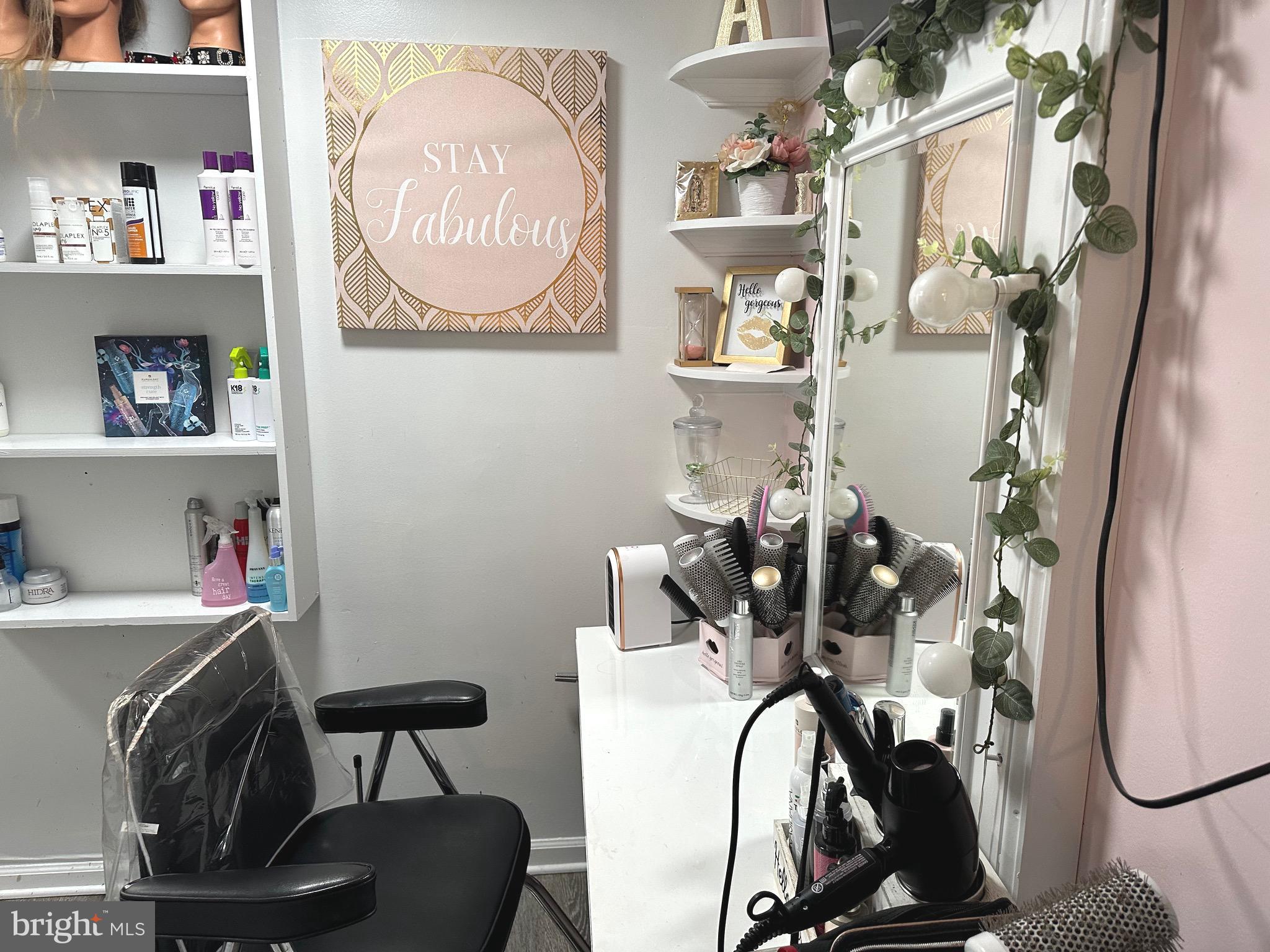 LANHAM HEIGHTS - Residential