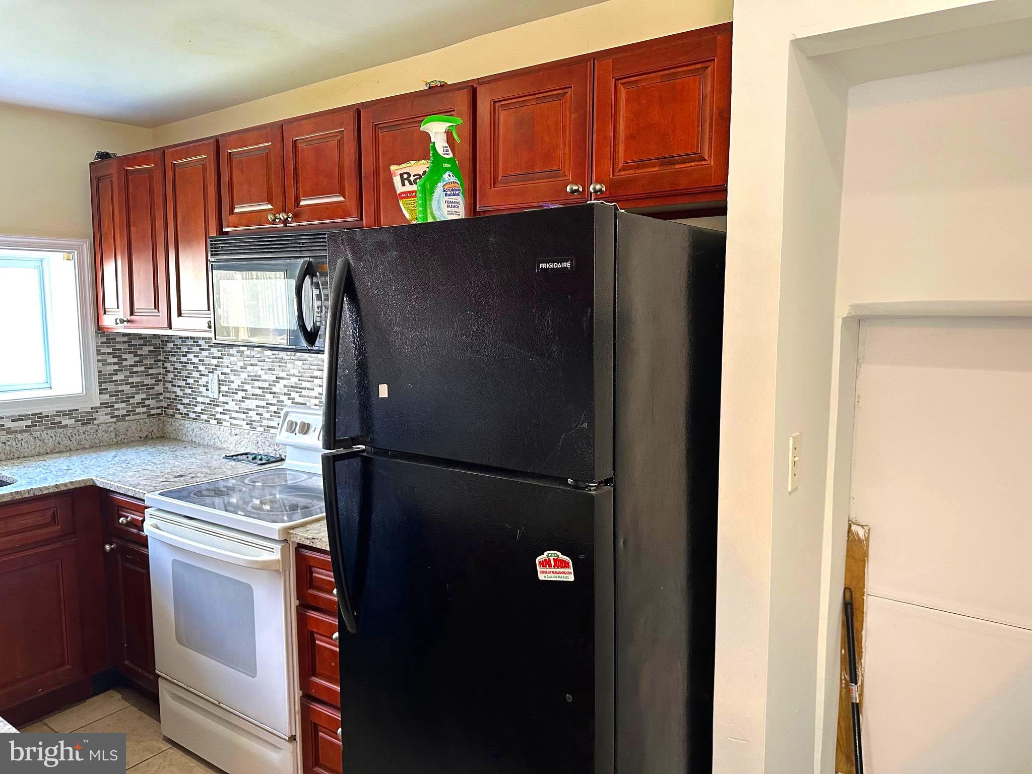 LANHAM HEIGHTS - Residential