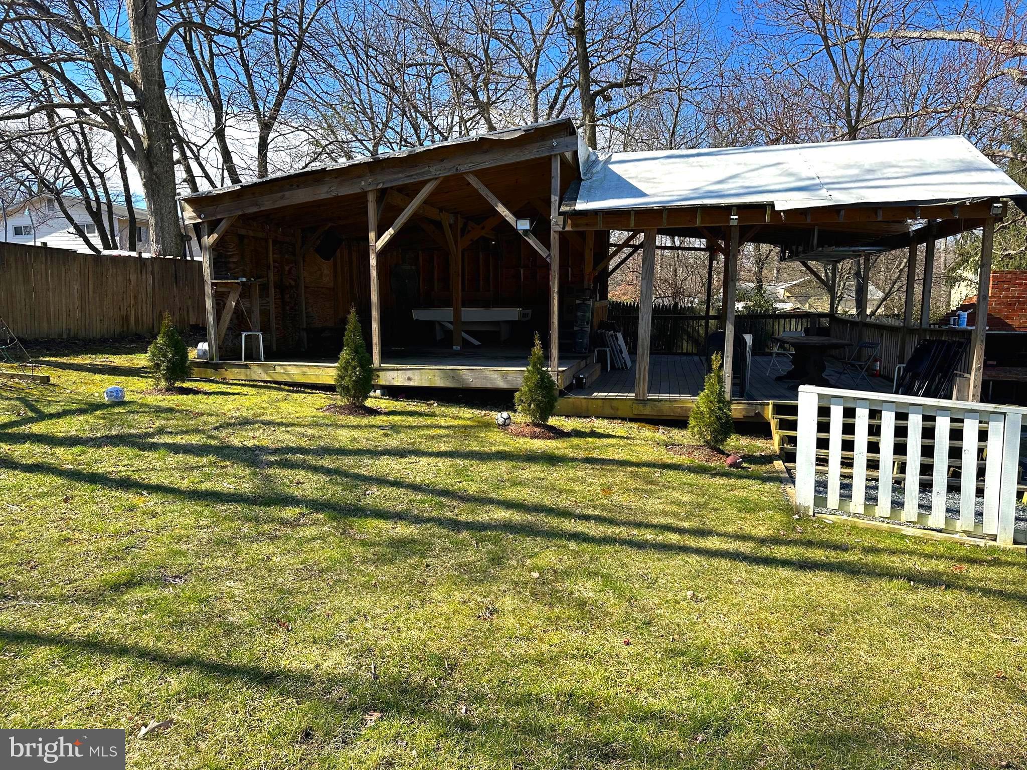 LANHAM HEIGHTS - Residential