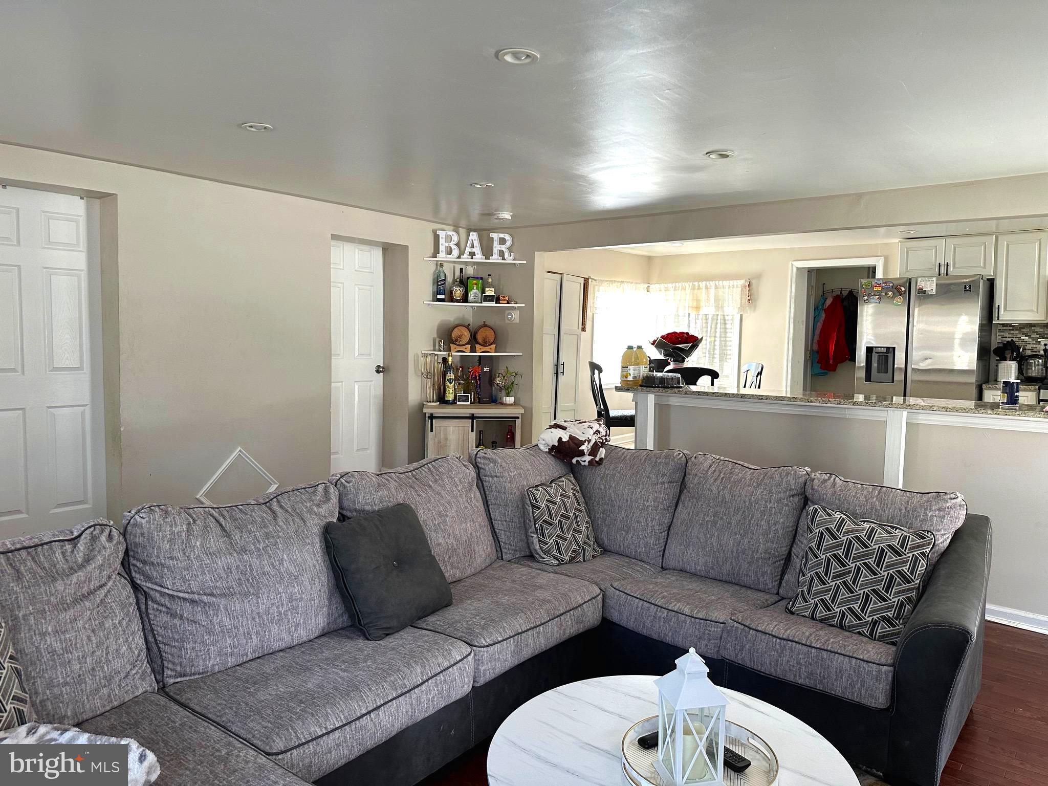 LANHAM HEIGHTS - Residential