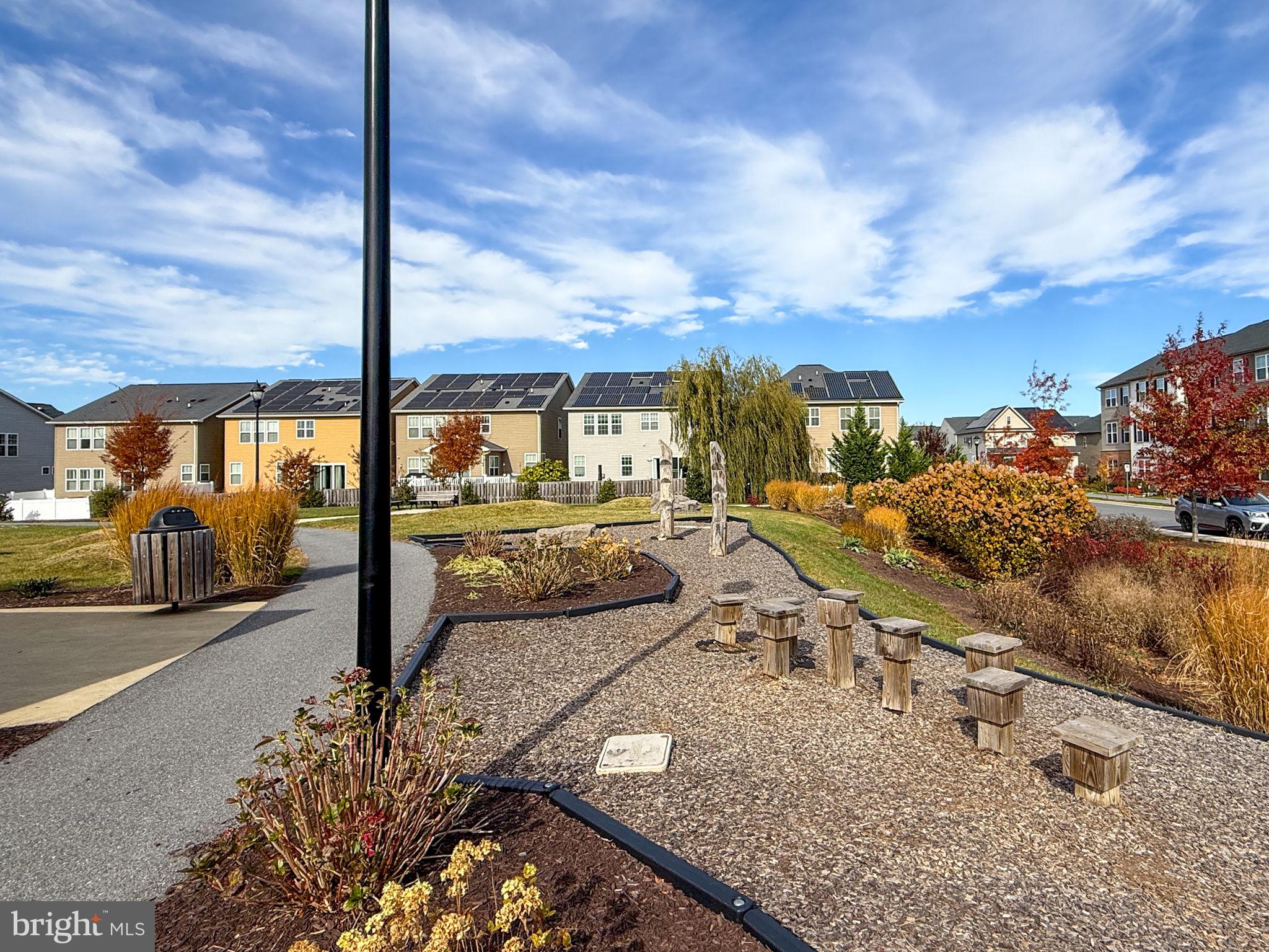 BRADFORD'S LANDING - Residential