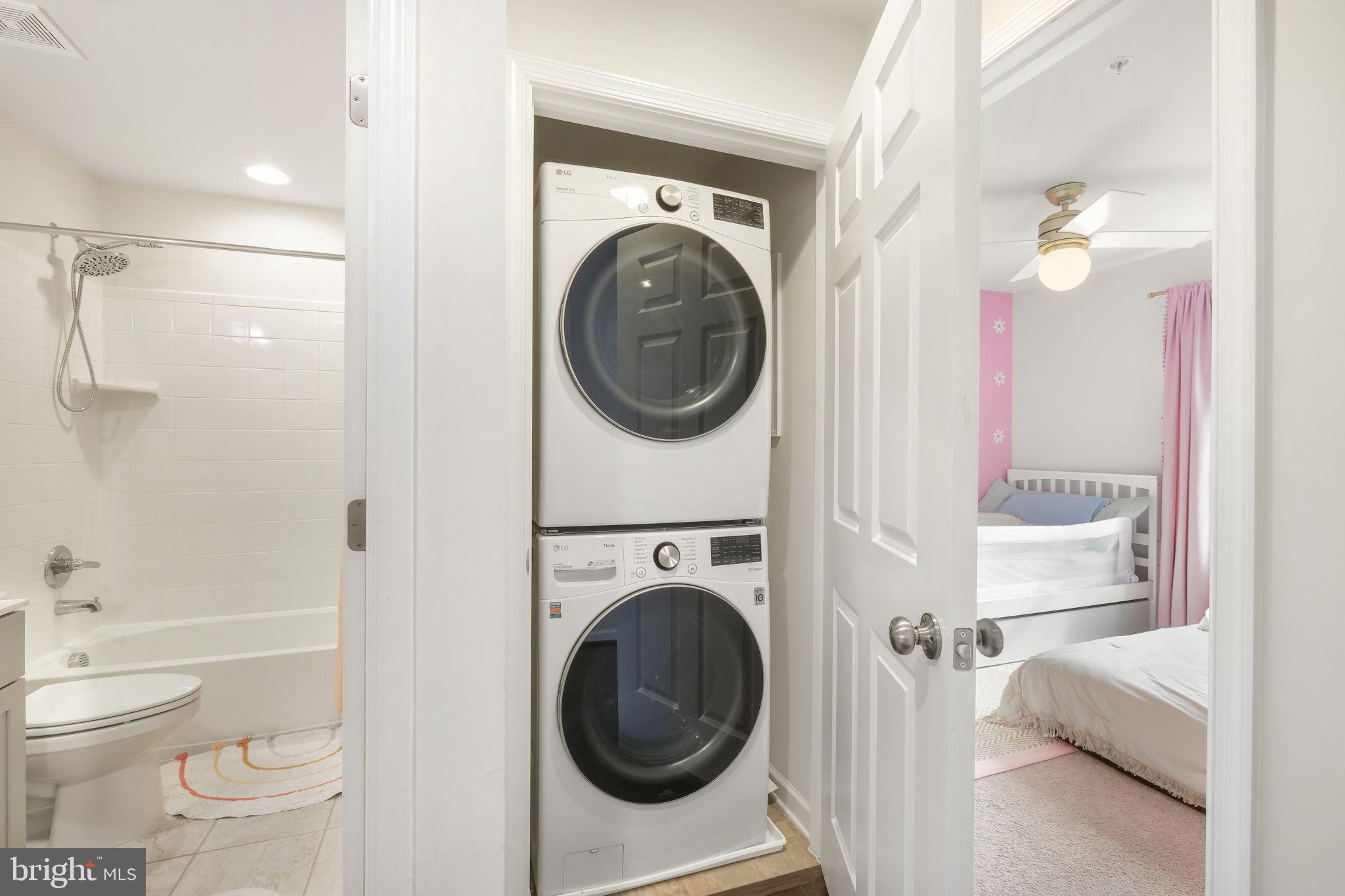 BRADFORD'S LANDING - Residential