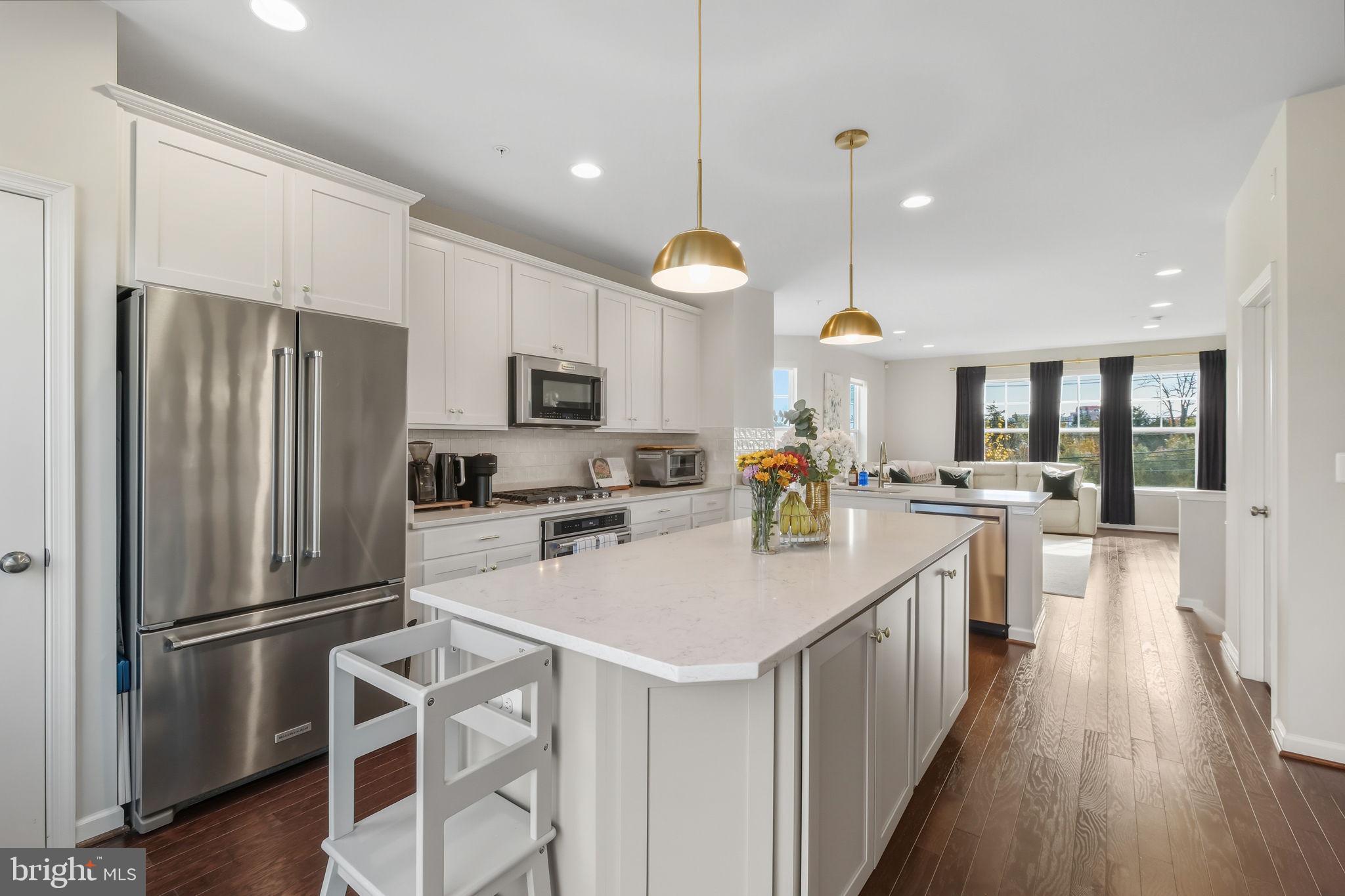 BRADFORD'S LANDING - Residential