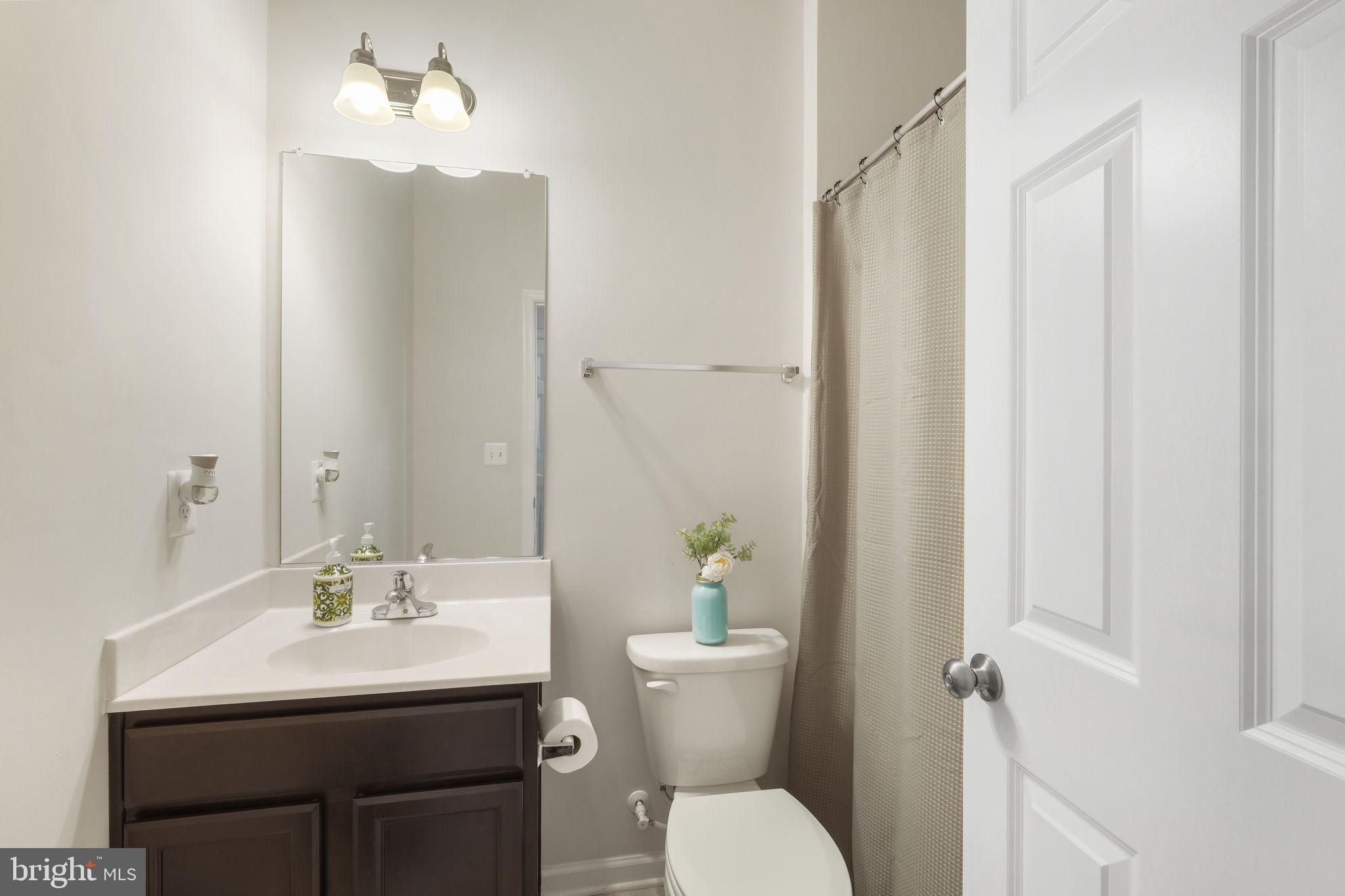 BRADFORD'S LANDING - Residential