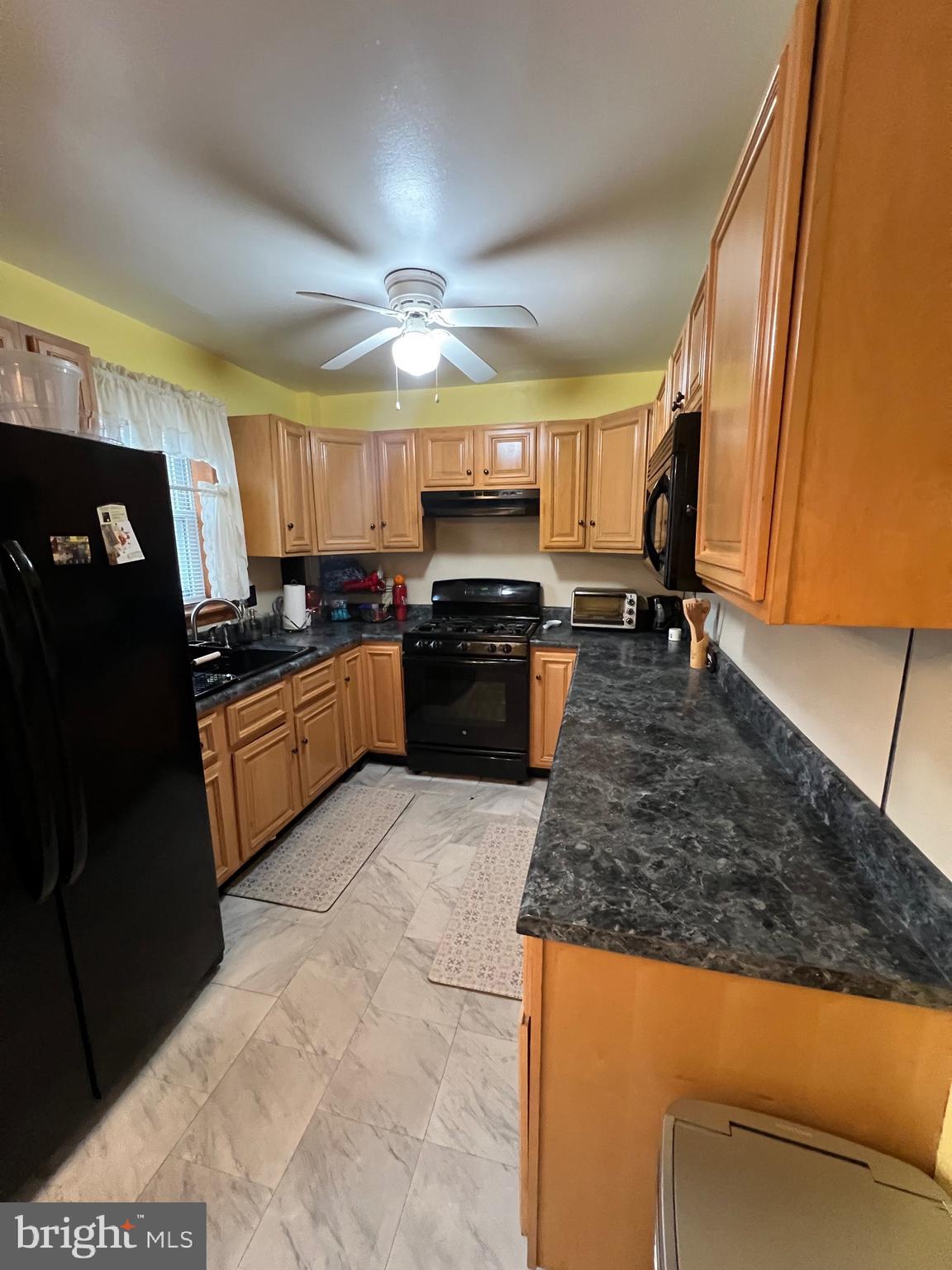 OAK LANE - Residential