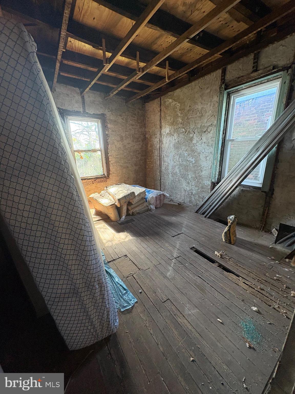 PHILADELPHIA (WEST) - Residential