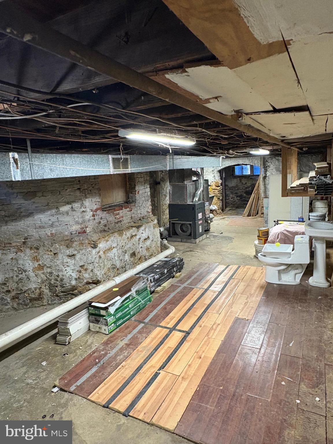 PHILADELPHIA (WEST) - Residential