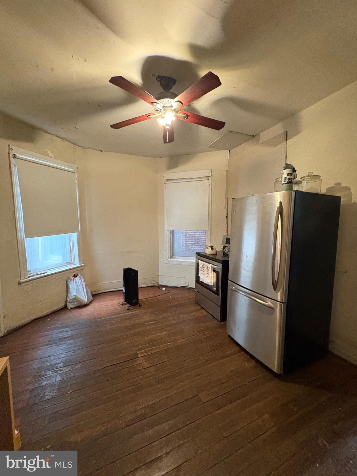 PHILADELPHIA (WEST) - Residential