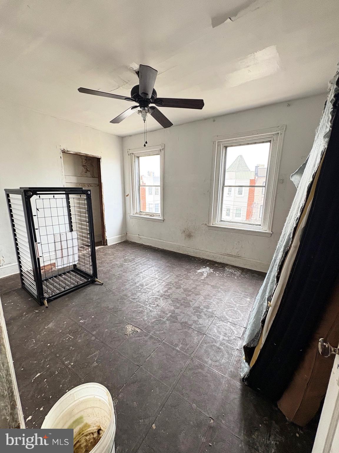 PHILADELPHIA (WEST) - Residential