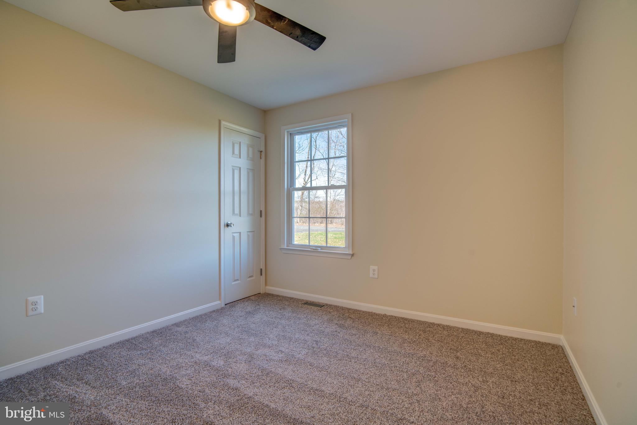 JENNI'S DAWN - Residential