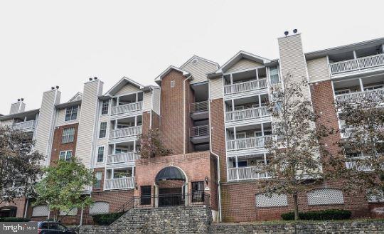 FOUNTAINS AT MCLEAN - Residential