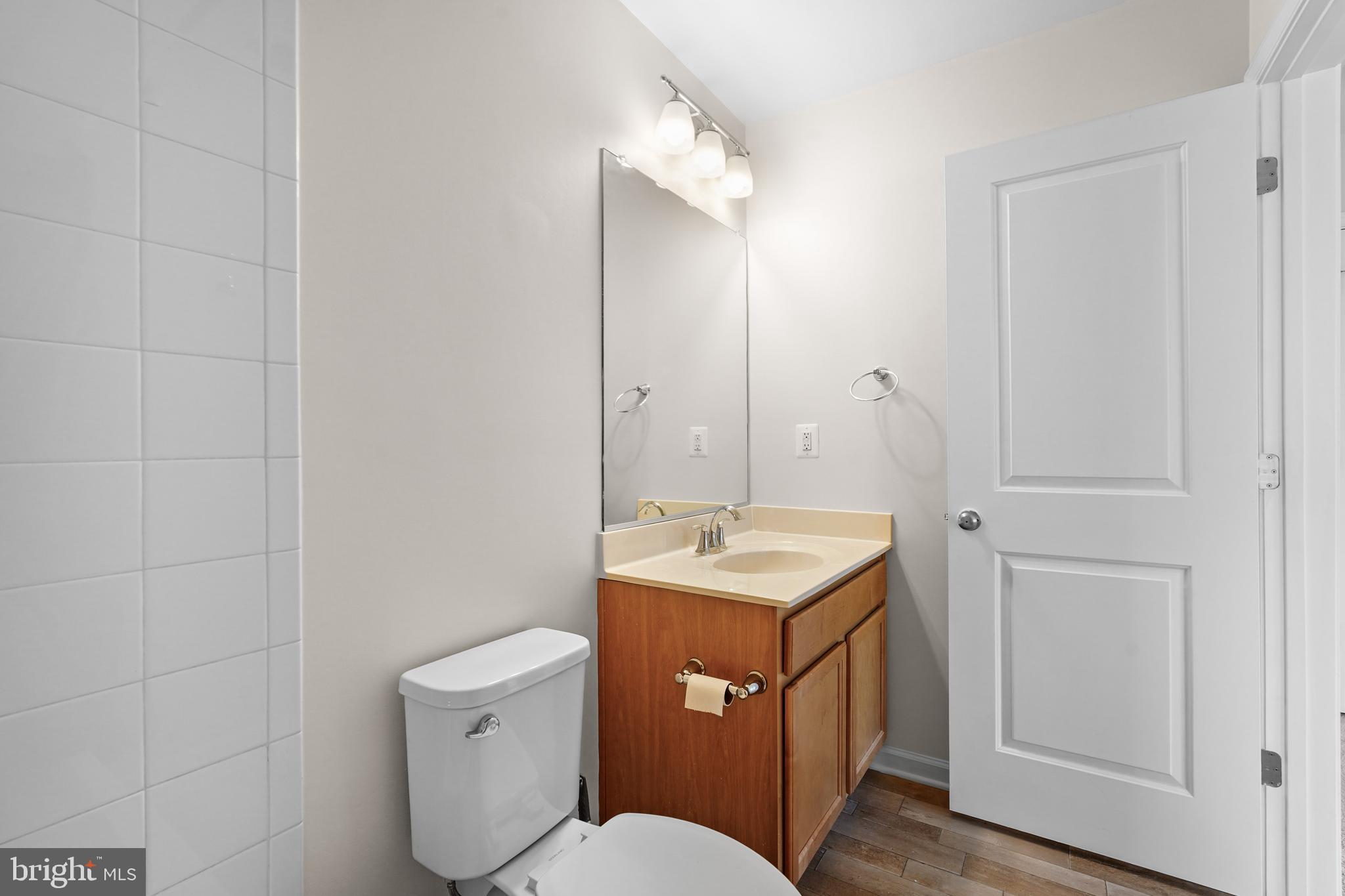 SIGNAL HILL - Residential