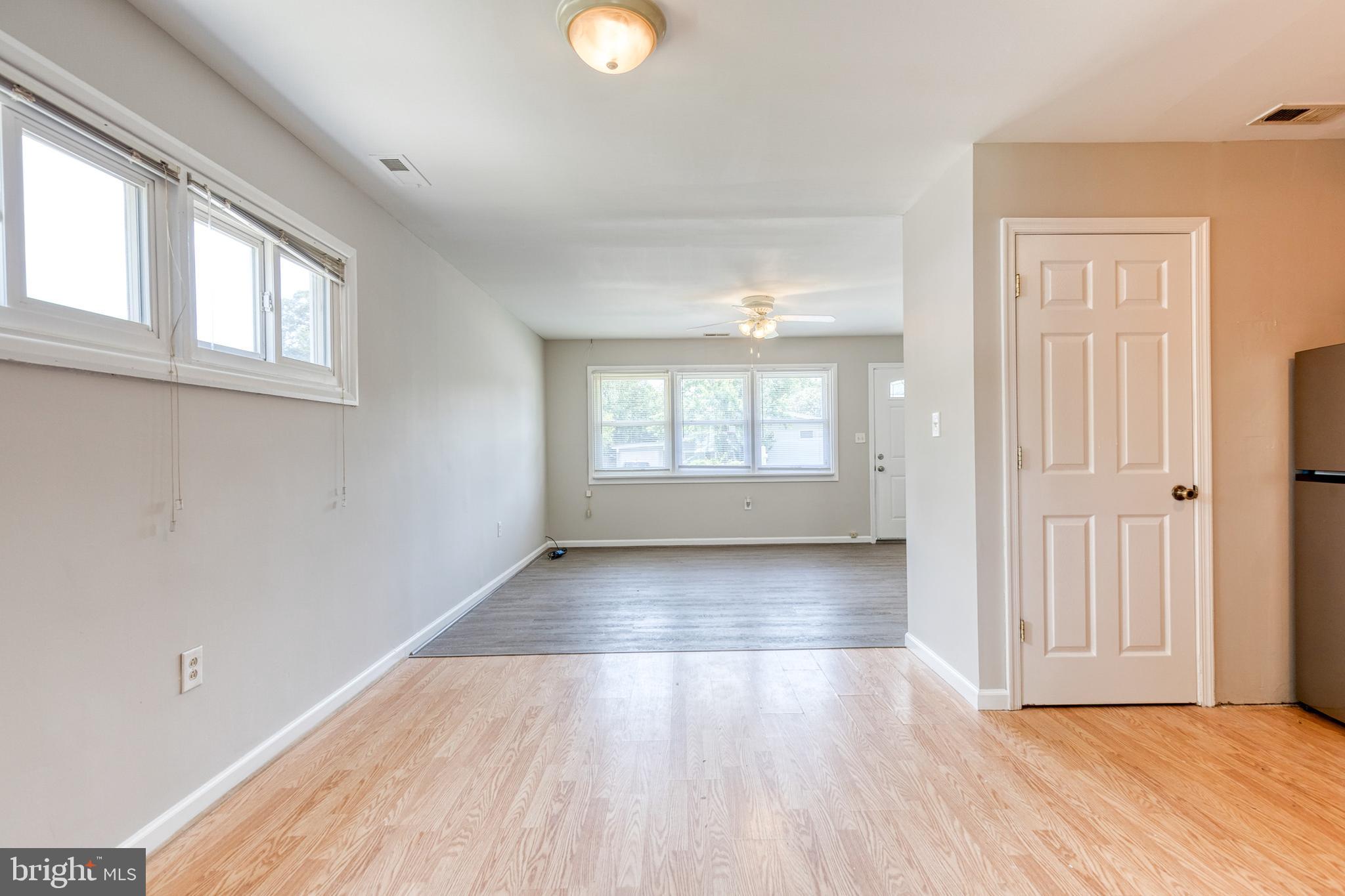 COUNTRY CLUB ESTATES - Residential Lease