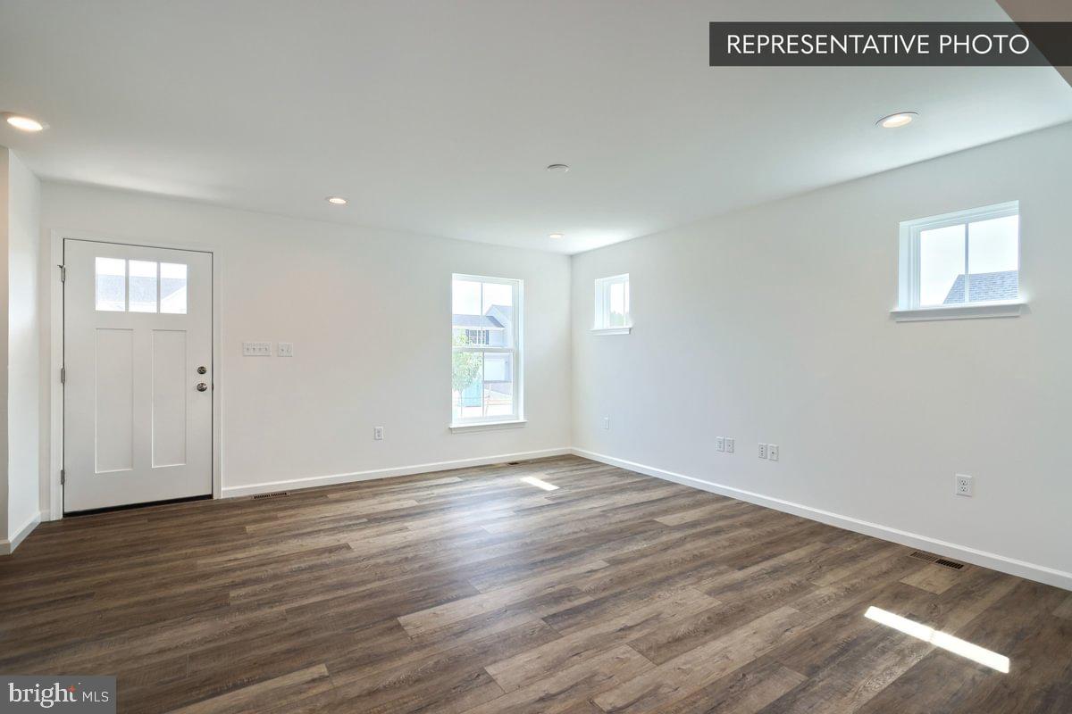 HILLS AT VALLEY VIEW - Residential