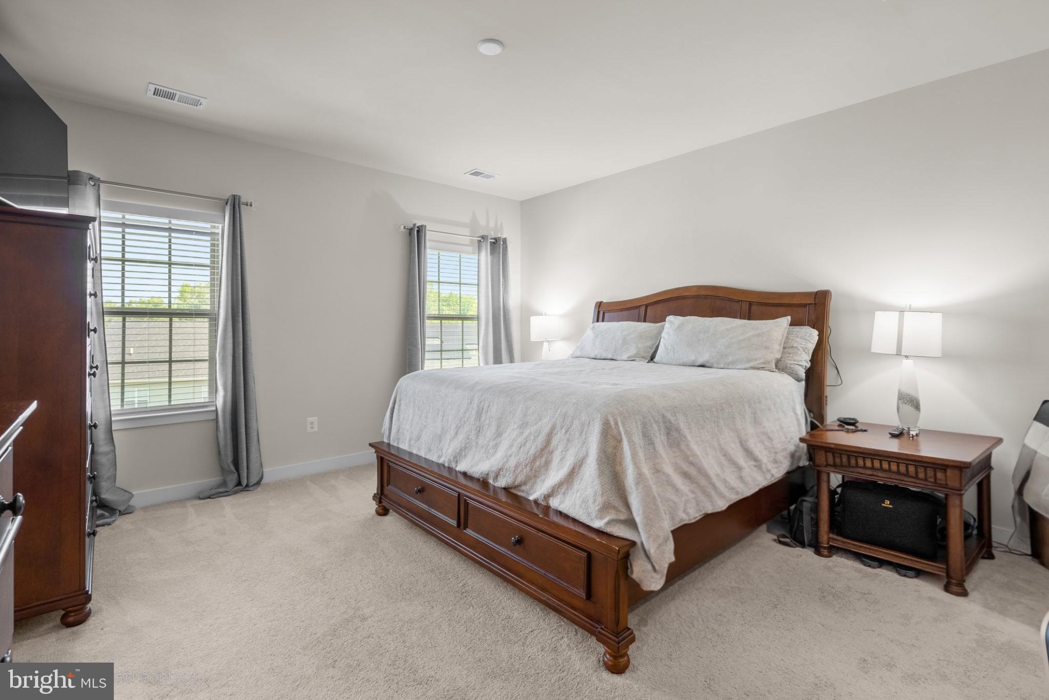 SIGNATURE CLUB - Residential