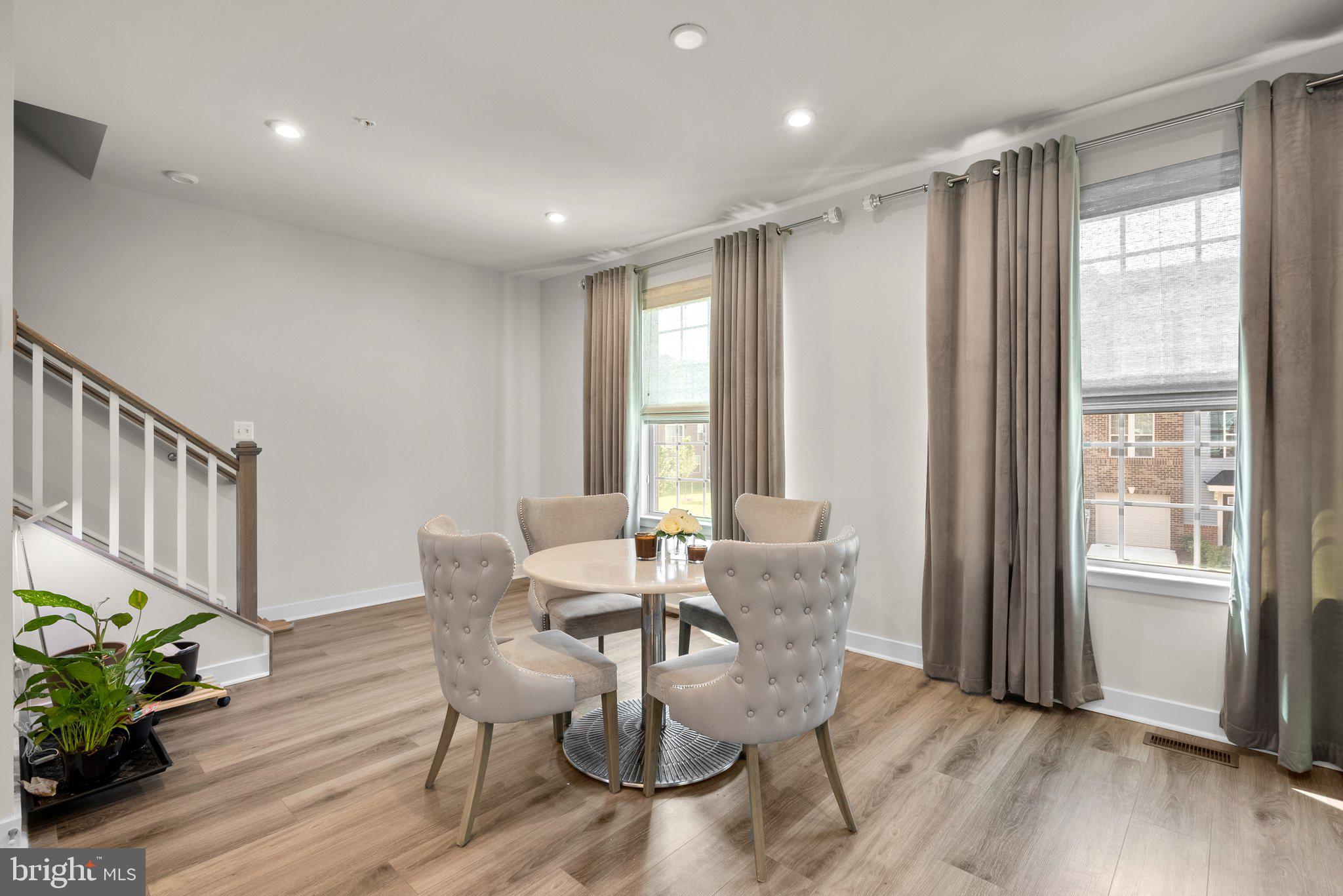 SIGNATURE CLUB - Residential