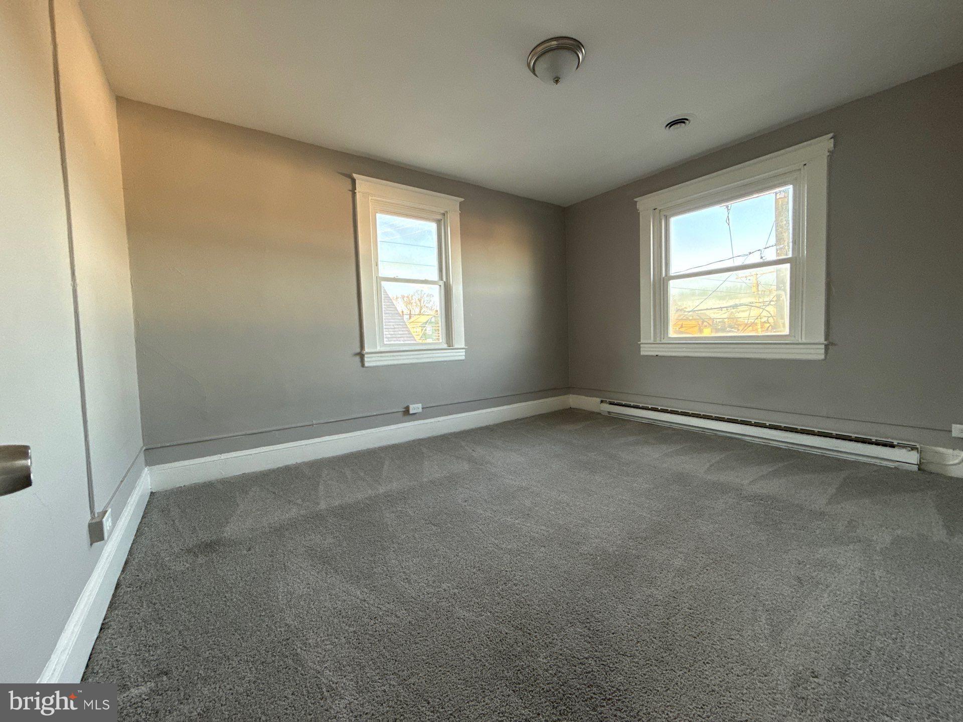 1309 LINDEN AVENUE