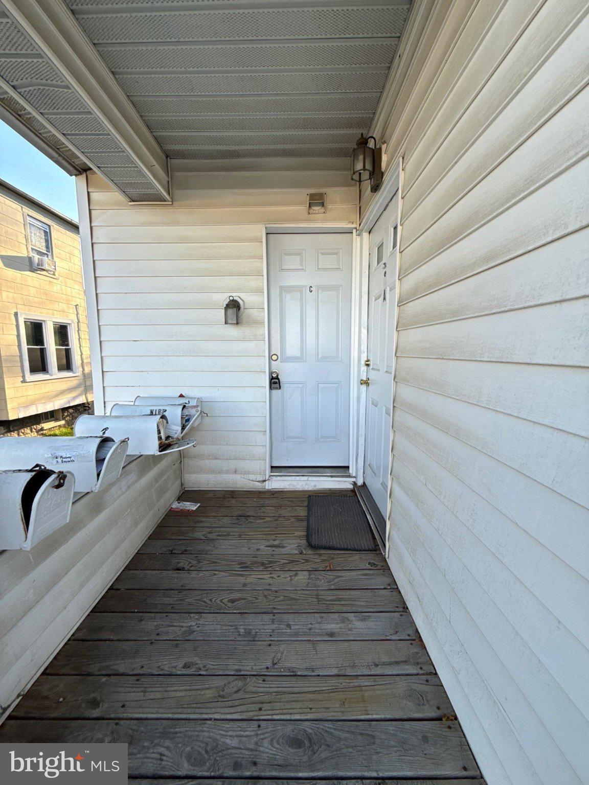 1309 LINDEN AVENUE