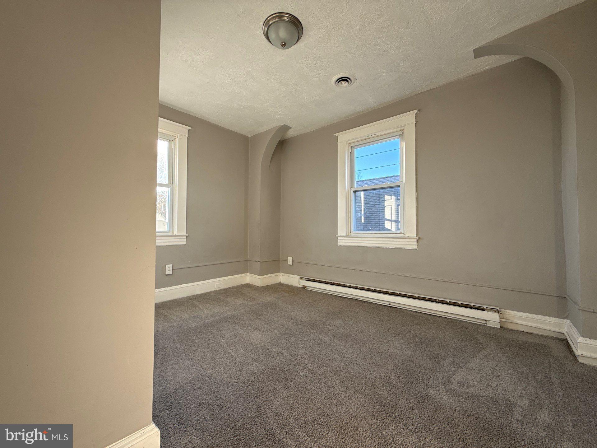 1309 LINDEN AVENUE