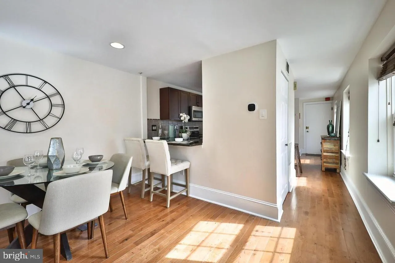 Philadelphia, Pennsylvania 19130, United States, 2 Bedrooms Bedrooms, ,1 BathroomBathrooms,Residential,Active,134742