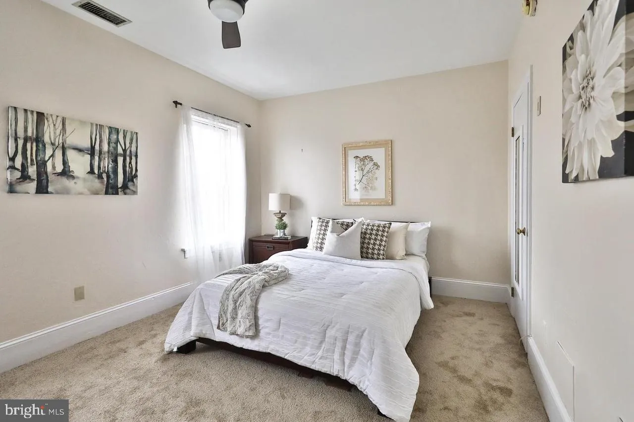 Philadelphia, Pennsylvania 19130, United States, 2 Bedrooms Bedrooms, ,1 BathroomBathrooms,Residential,Active,134742