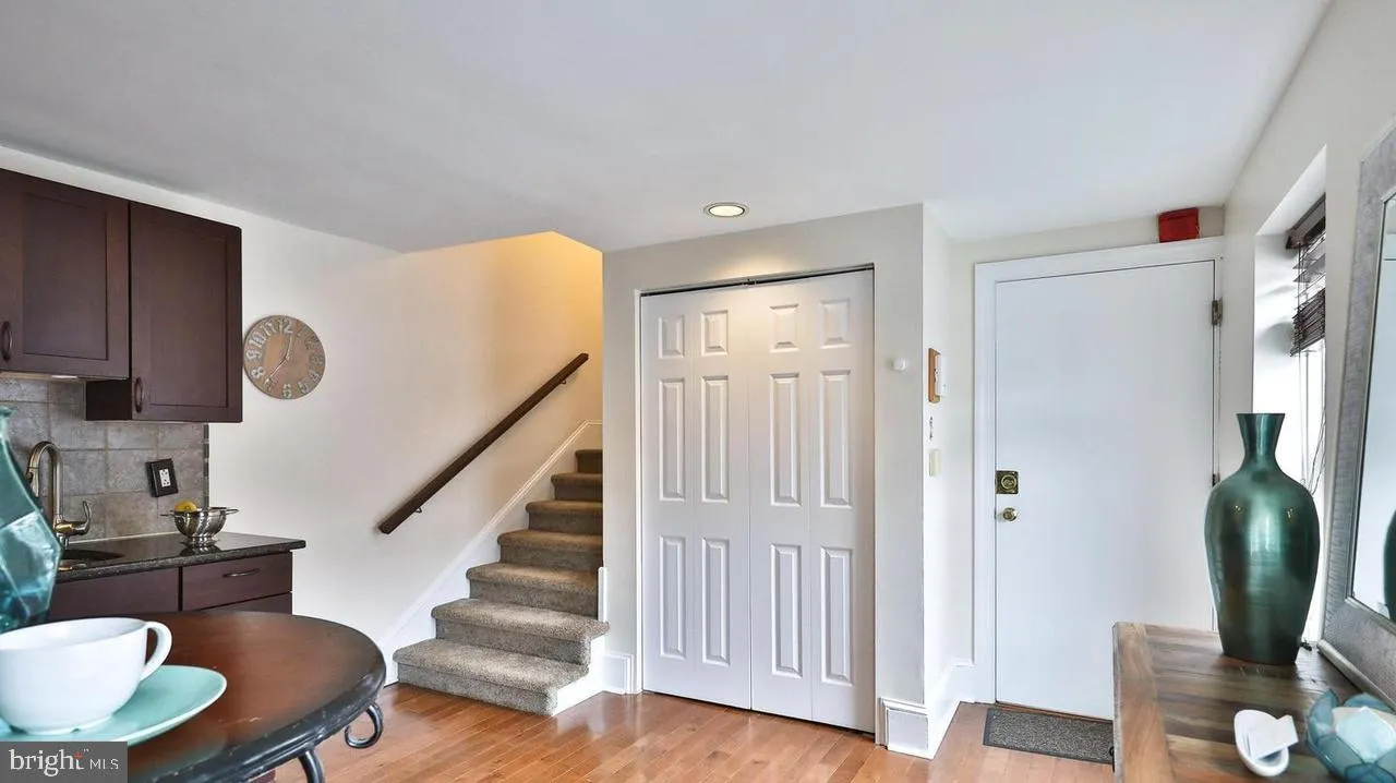 Philadelphia, Pennsylvania 19130, United States, 2 Bedrooms Bedrooms, ,1 BathroomBathrooms,Residential,Active,134742