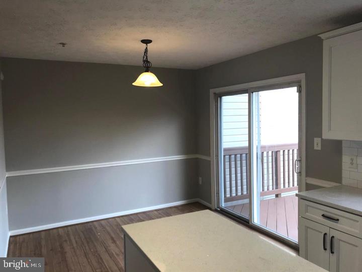 PINEY ORCHARD - Residential Lease