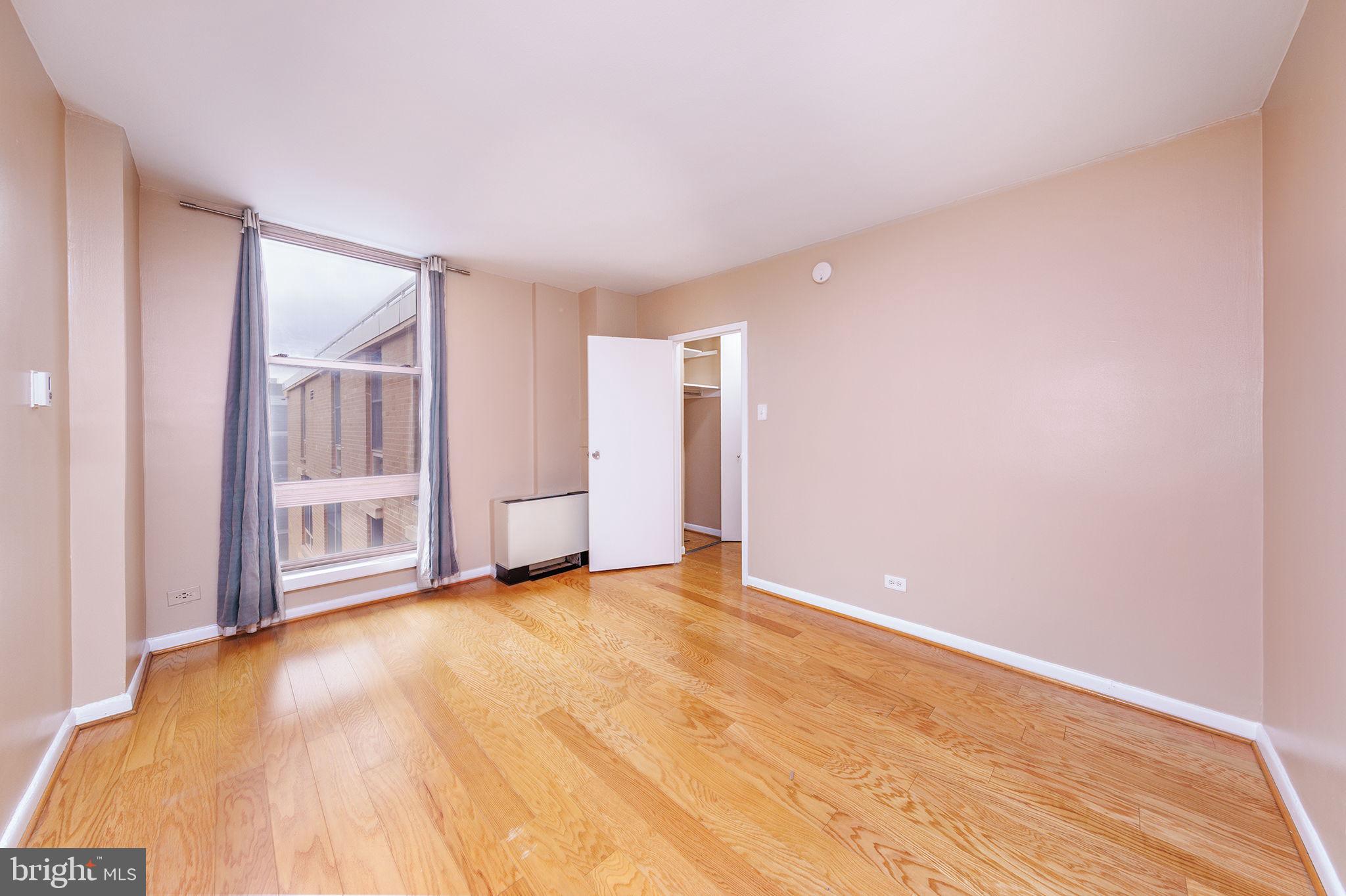 1260 21ST STREET NW 1004