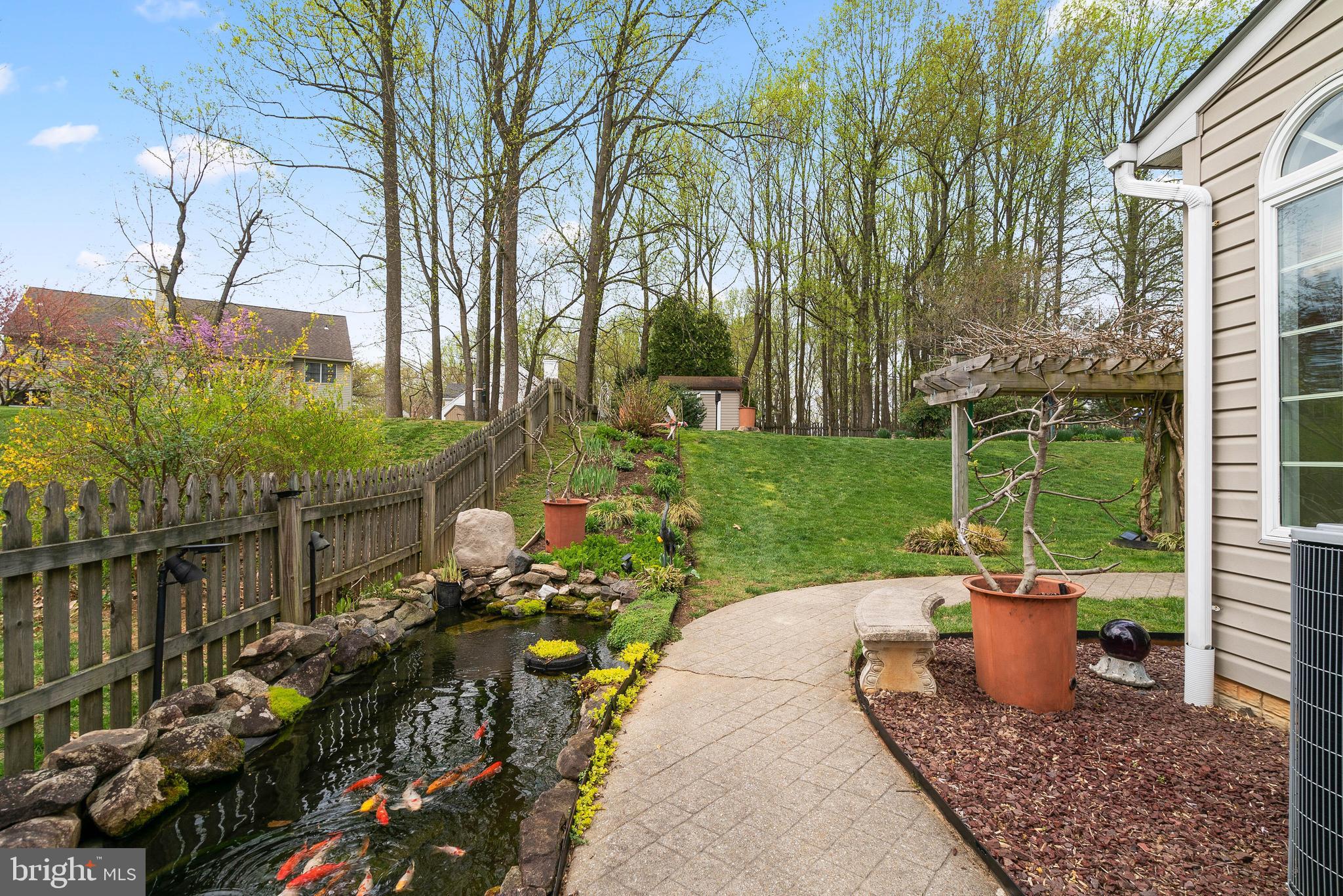 MOUNT HEBRON - Residential