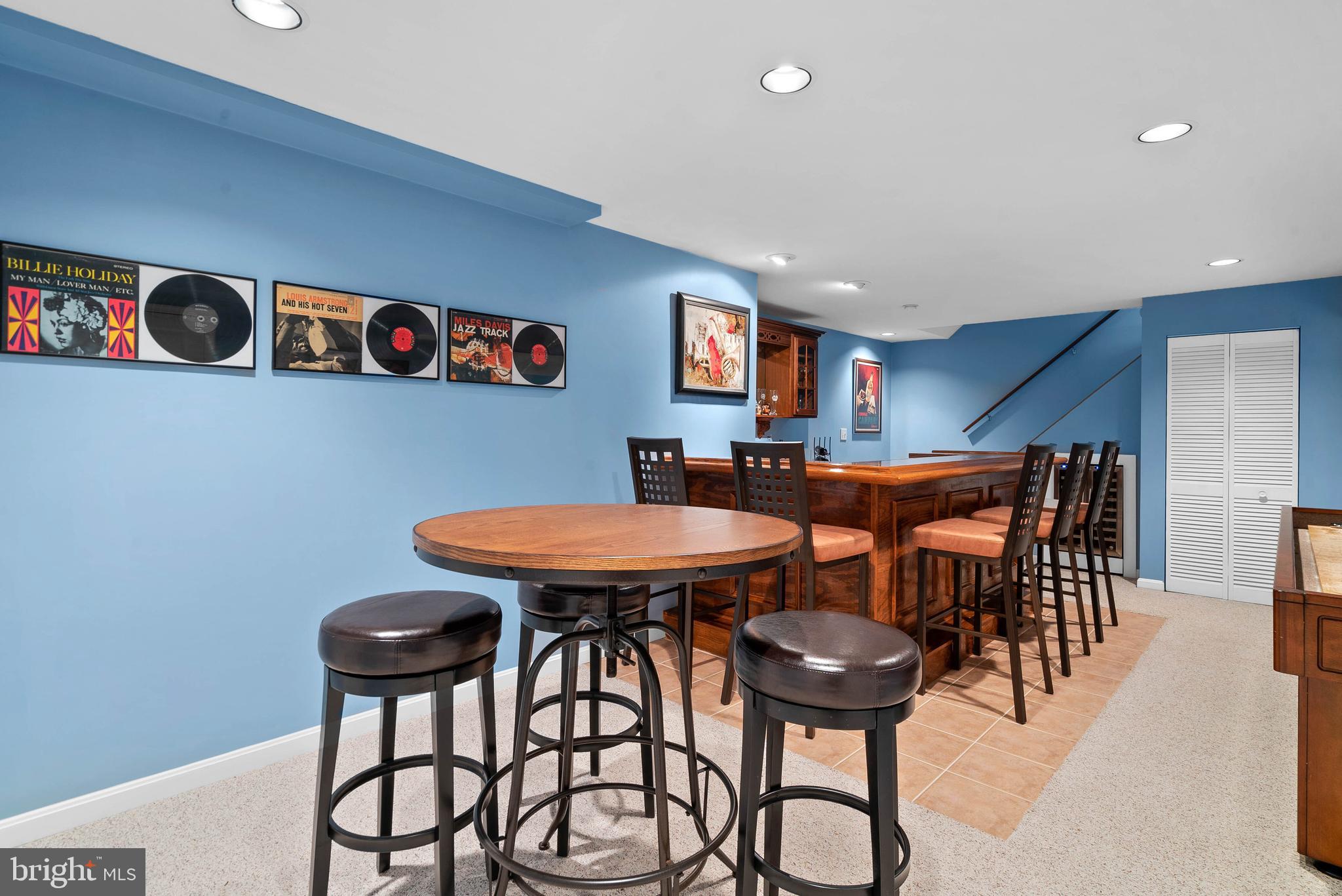 MOUNT HEBRON - Residential