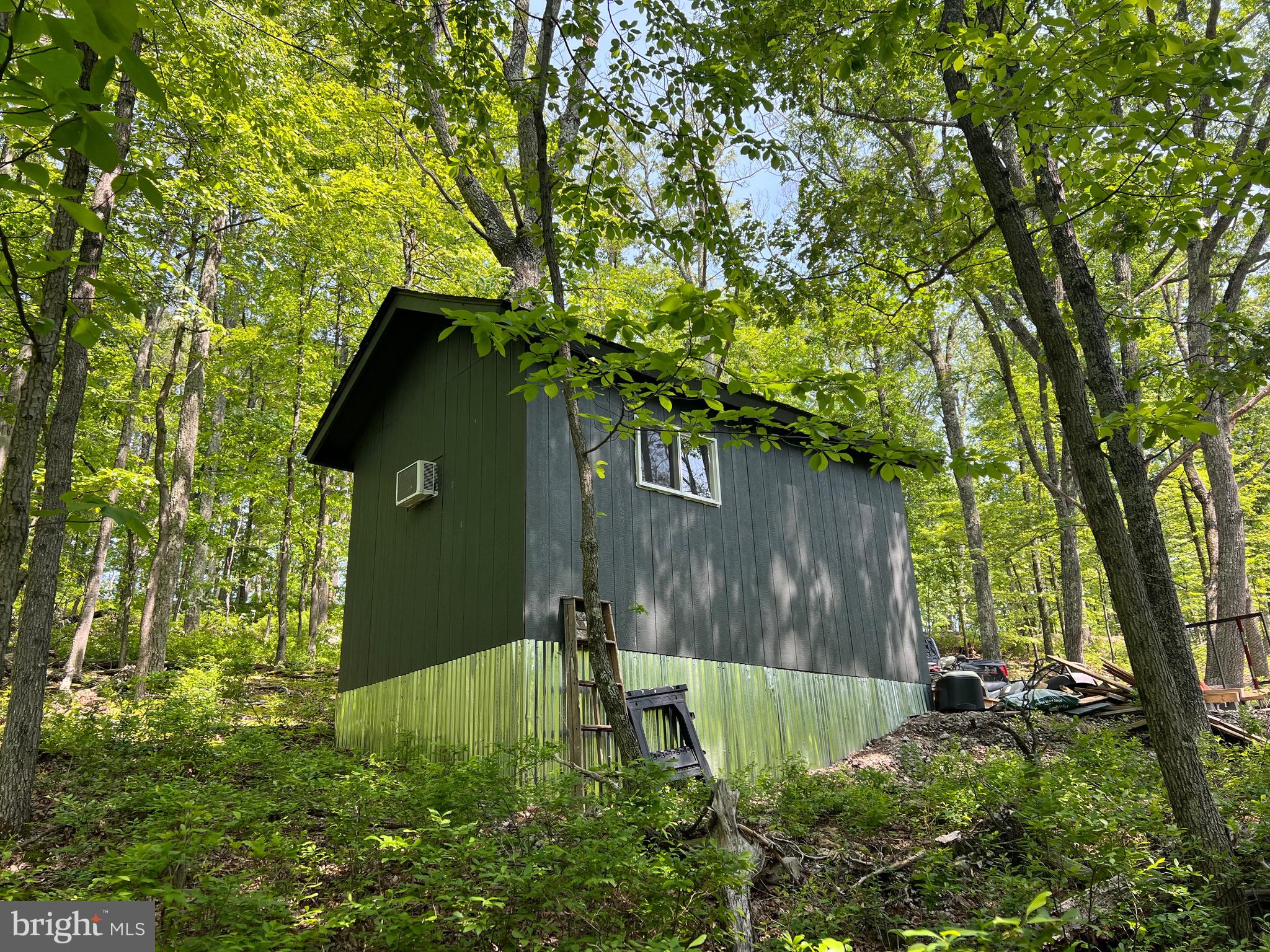 TR #13 SEC #14 HIGH KNOB ROAD