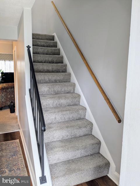 MONTGOMERY WOODS - Residential