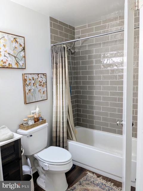 MONTGOMERY WOODS - Residential