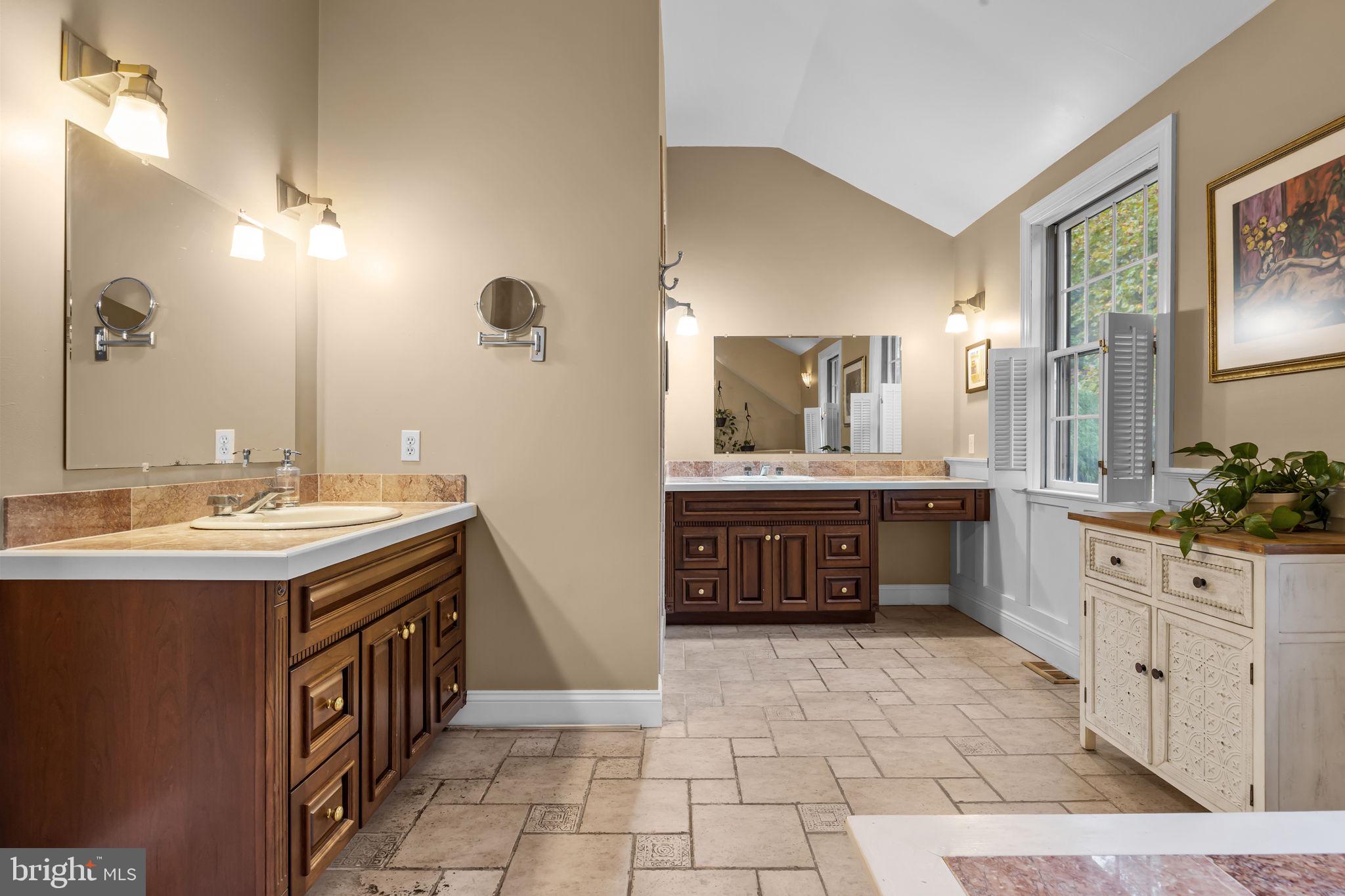 HIGHLAND FARMS - Residential