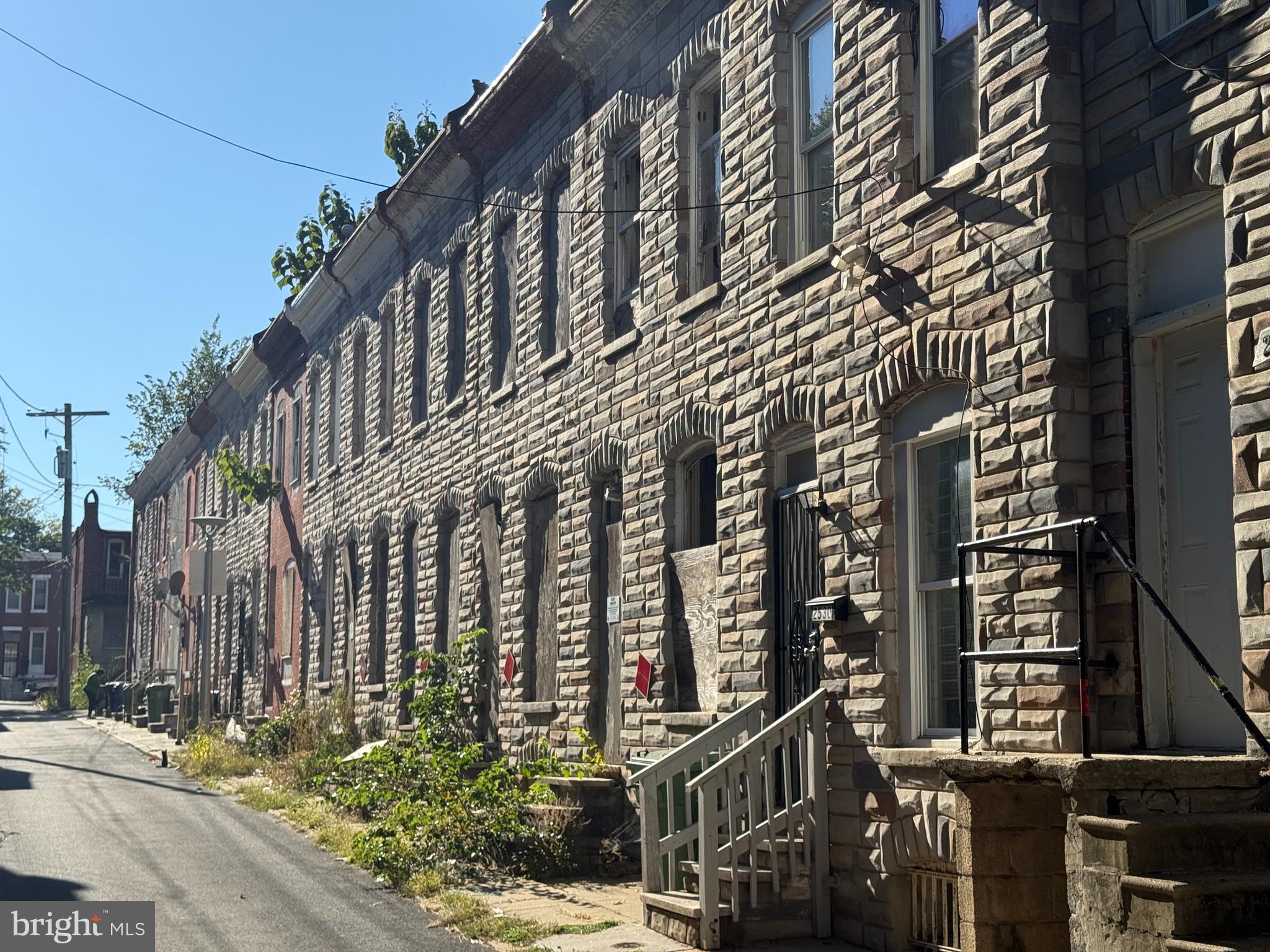 BOOTH-BOYD - Residential