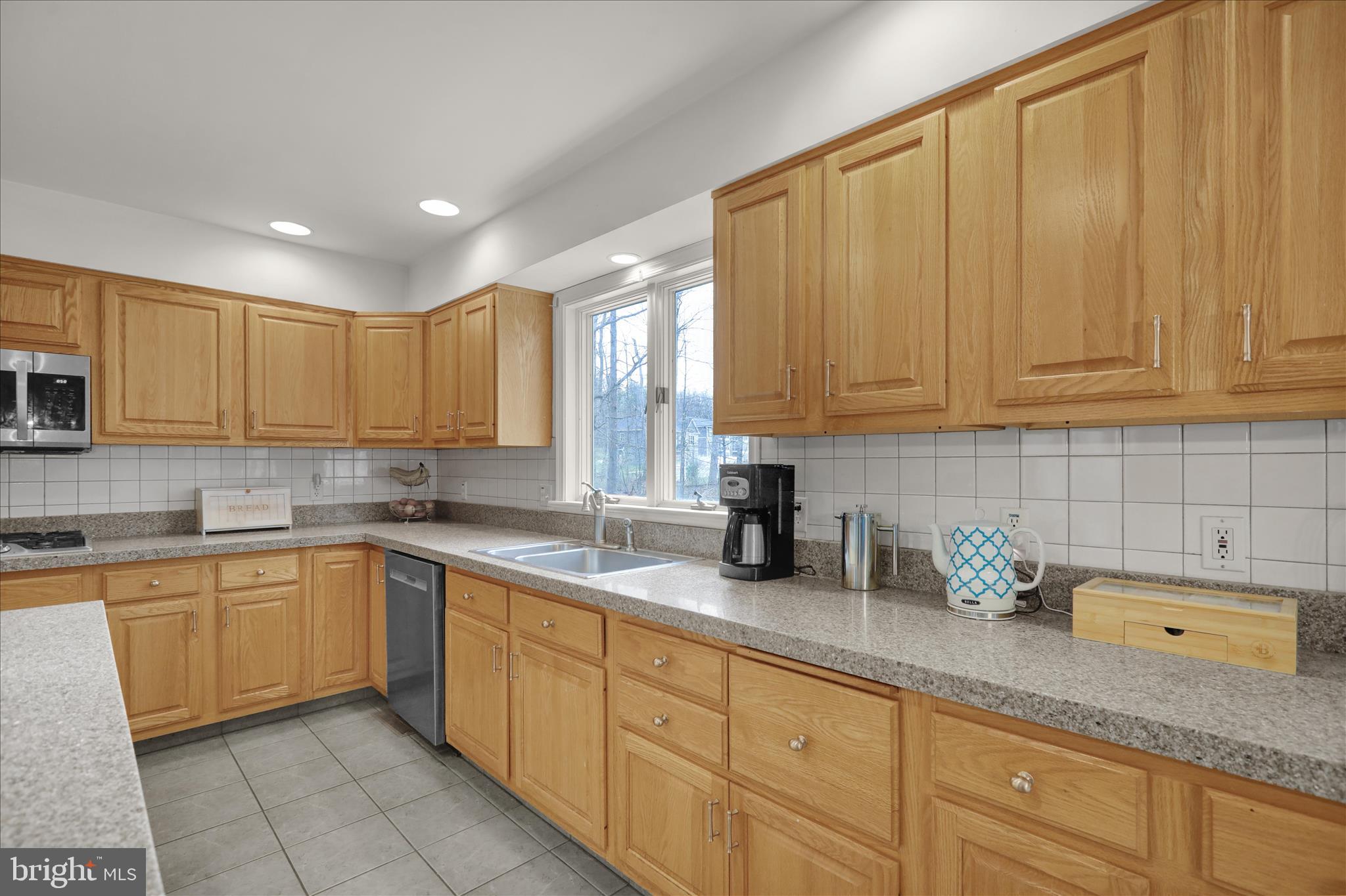 RIDGEVIEW - Residential