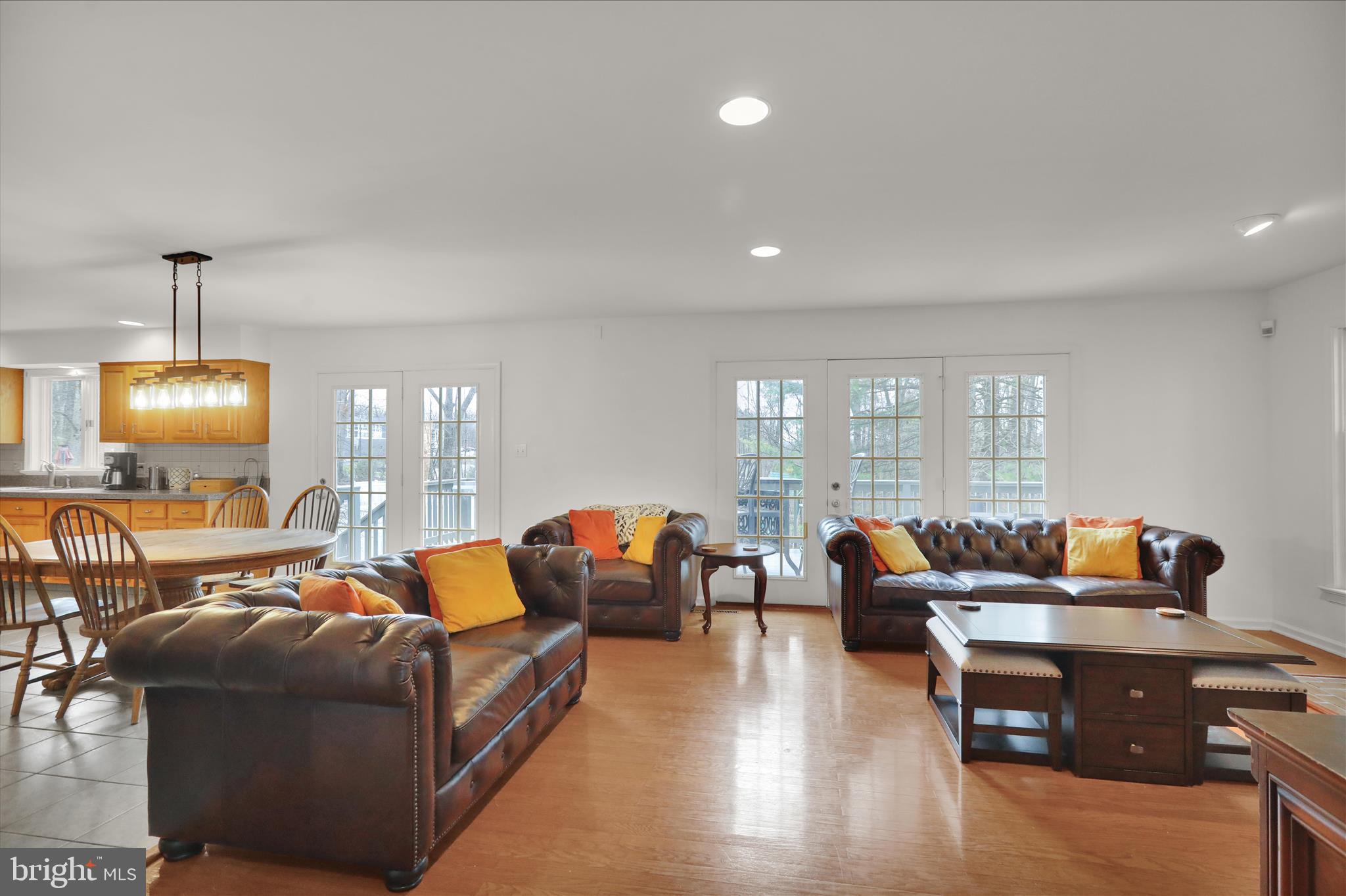 RIDGEVIEW - Residential